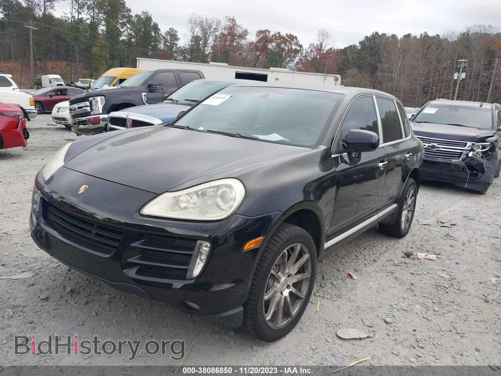 2010 PORSCHE CAYENNE - VIN: WP1AA2AP3ALA09413 - Фото 2