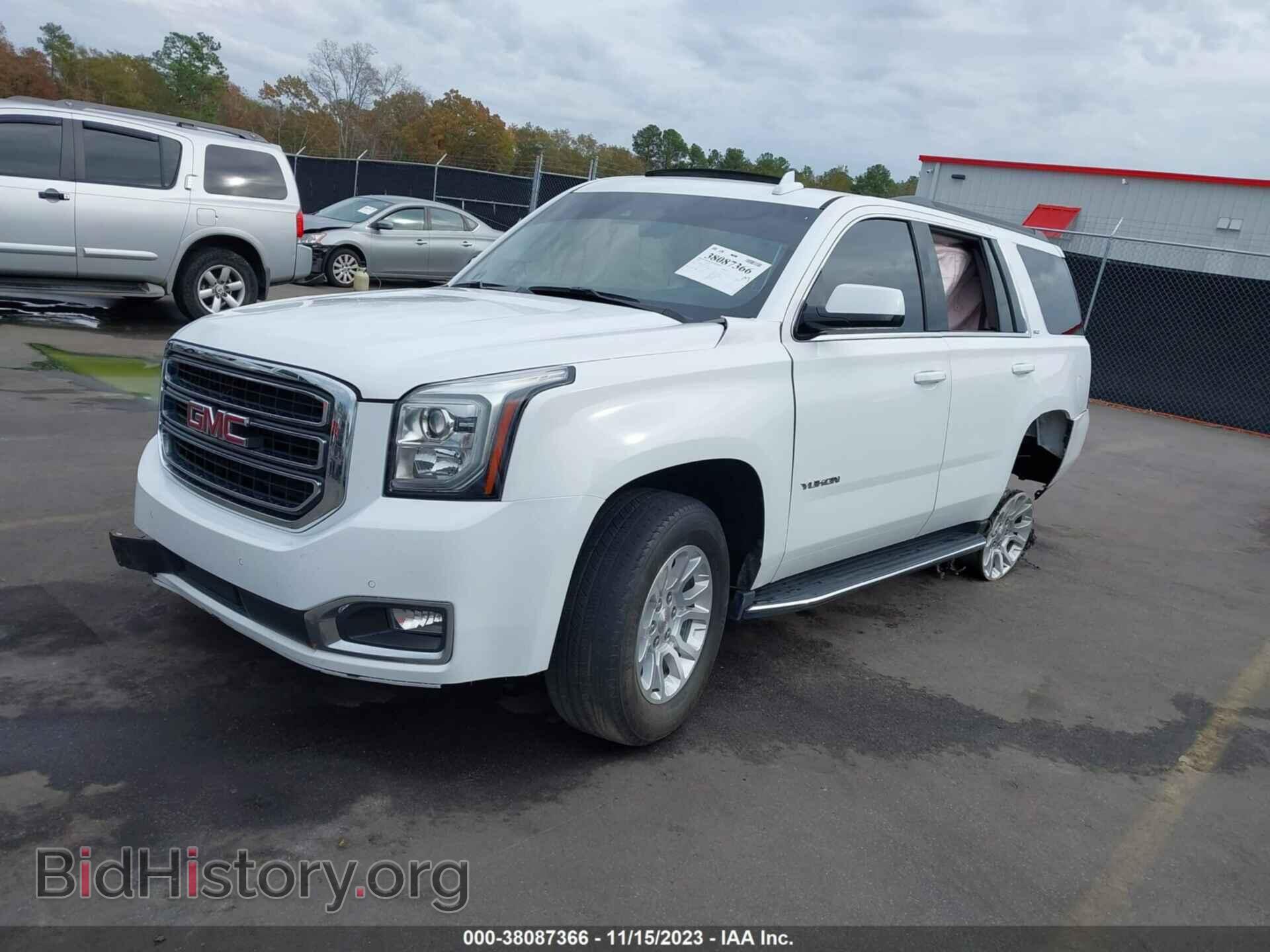 2020 GMC YUKON - VIN: 1GKS2BKC6LR206756 - Фото 2