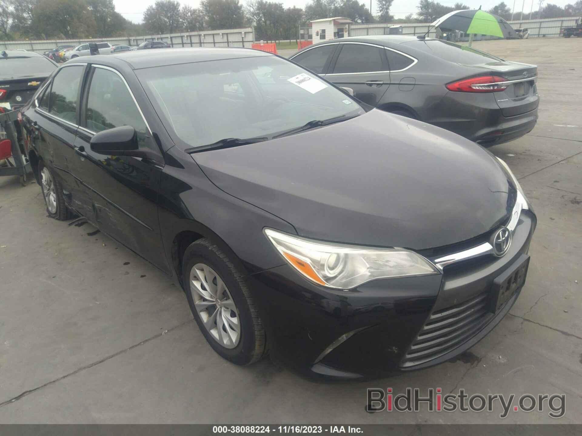 Photo 4T4BF1FK5GR545525 - TOYOTA CAMRY 2016