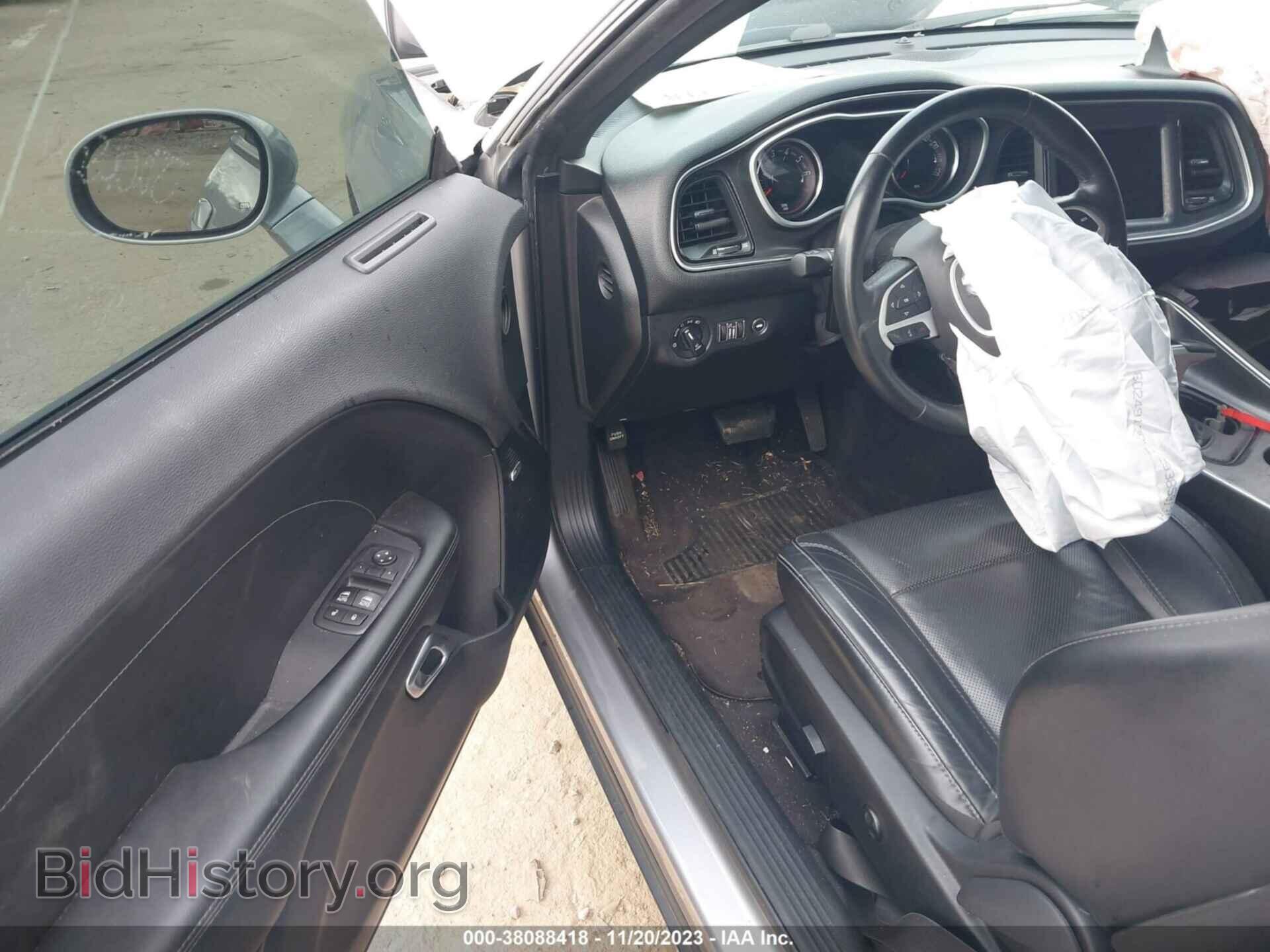 2017 DODGE CHALLENGER - VIN: 2C3CDZAG2HH550894 - Photo 5