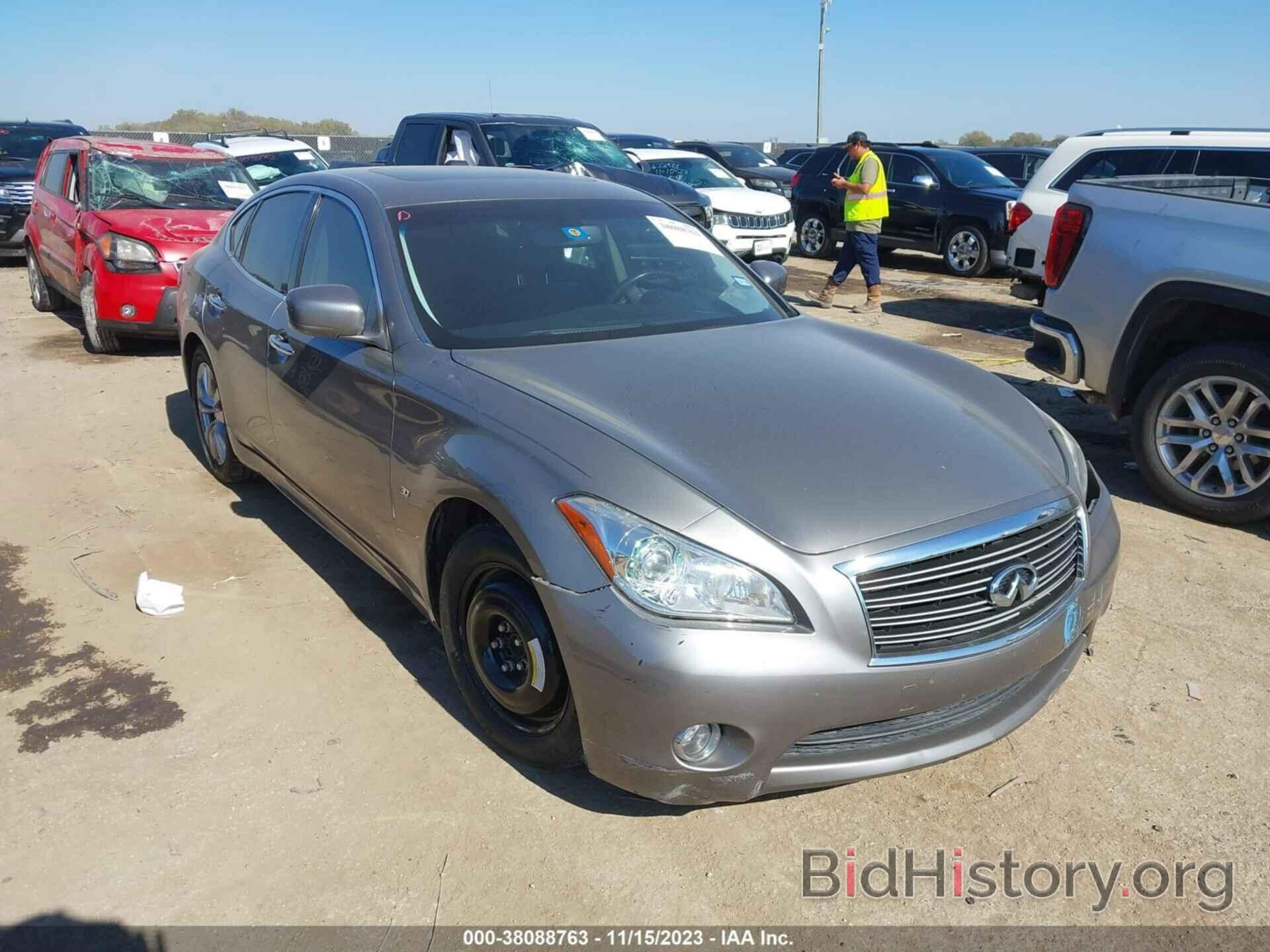 Photo JN1BY1AP8EM260555 - INFINITI Q70 2014