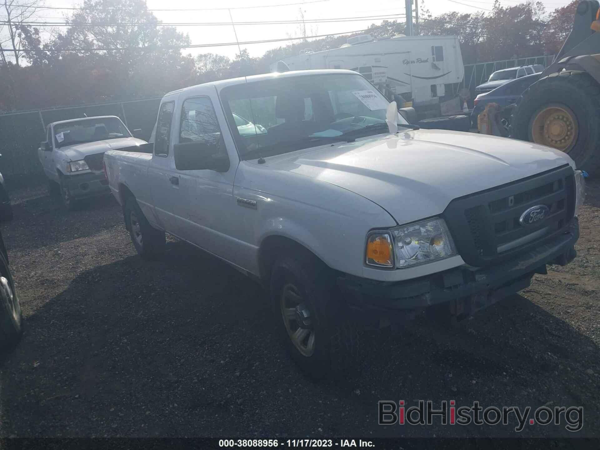 Photo 1FTLR1FEXAPA63983 - FORD RANGER 2010