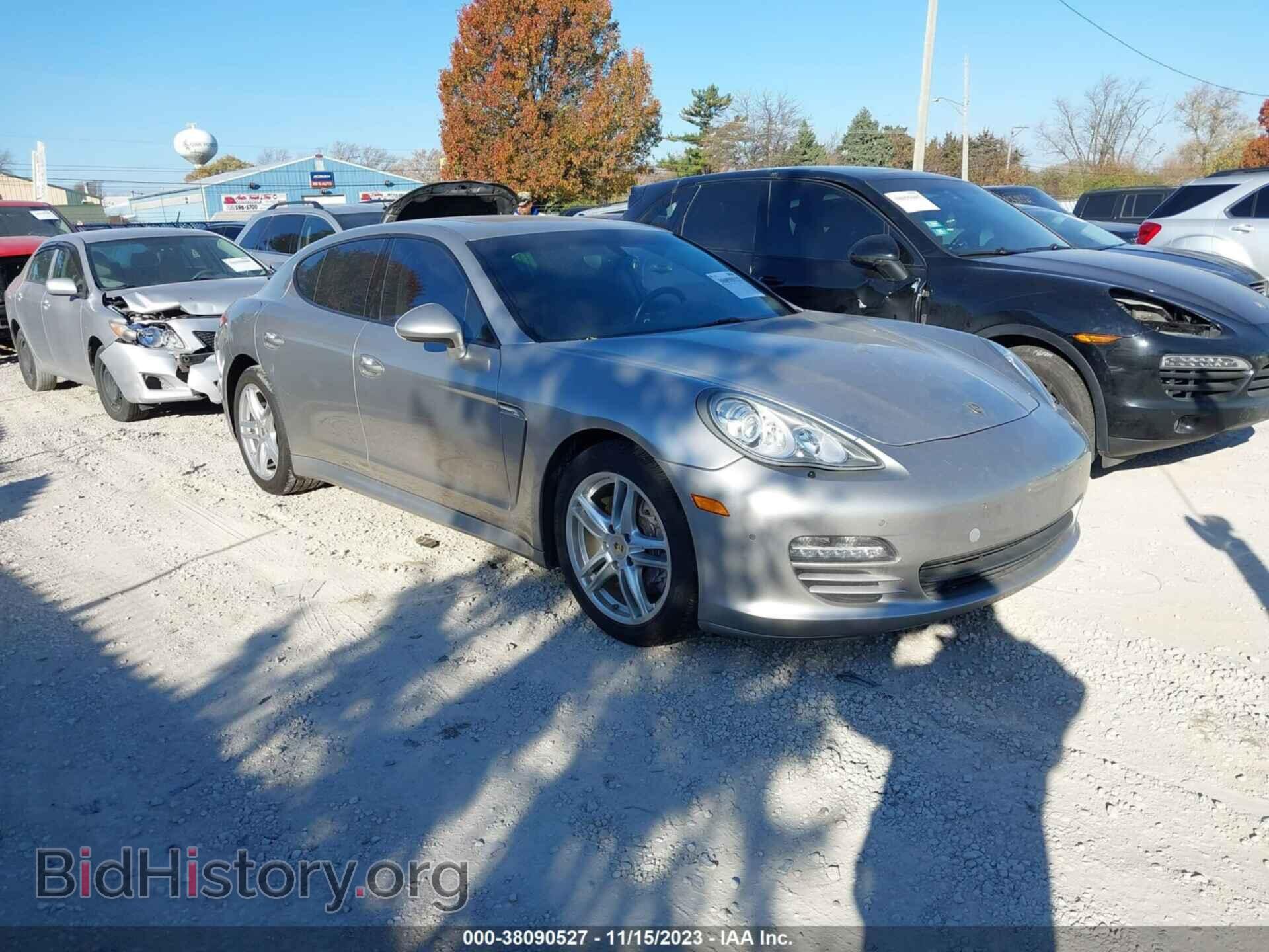 Фотография WP0AA2A7XCL010286 - PORSCHE PANAMERA 2012