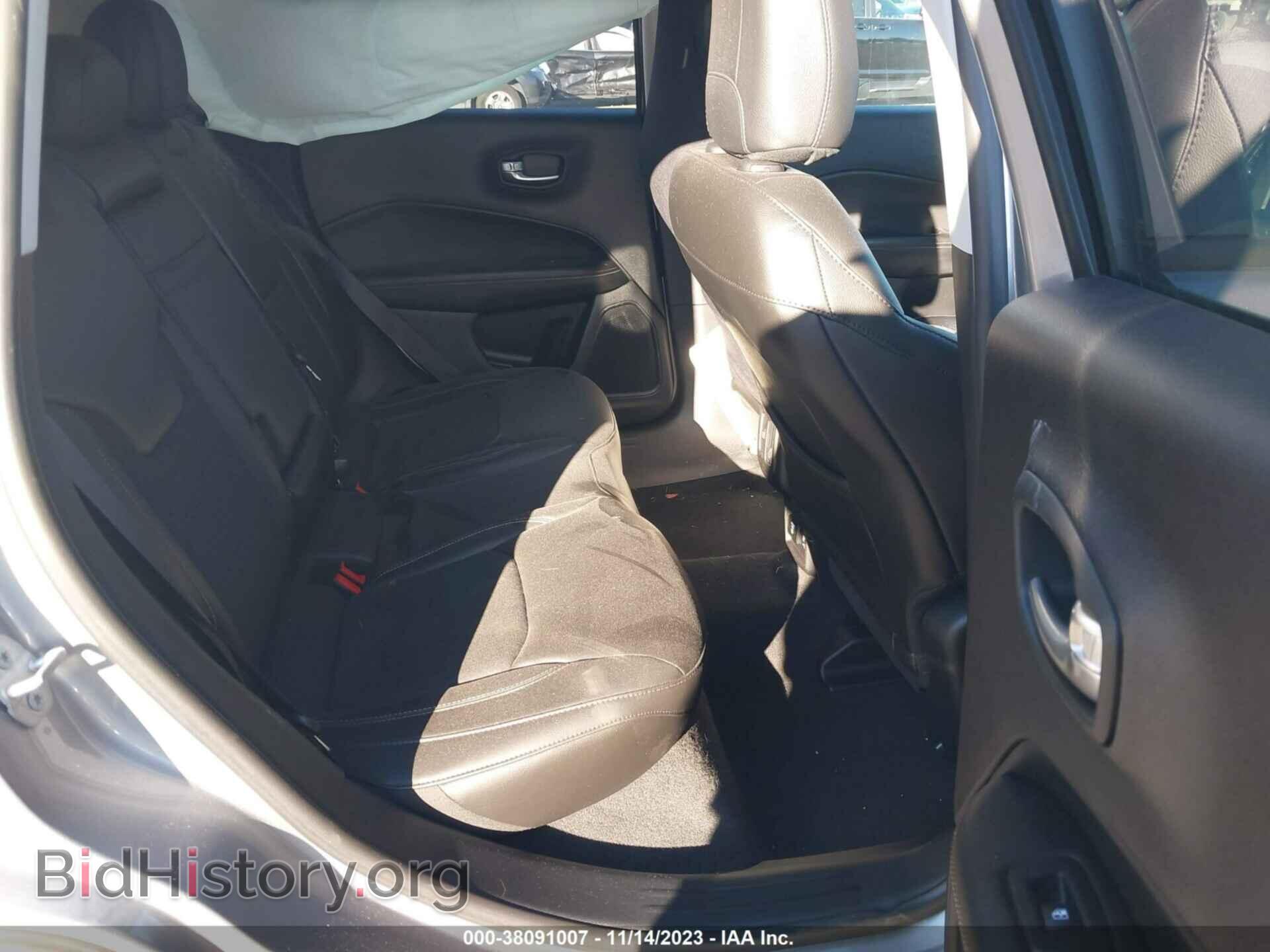 2018 JEEP COMPASS - VIN: 3C4NJDBB6JT282870 - Фото 8