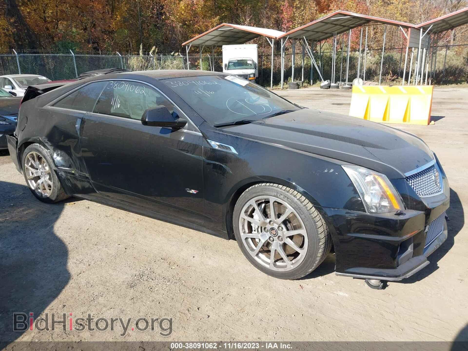 Фотография 1G6DV1EPXB0129450 - CADILLAC CTS-V 2011
