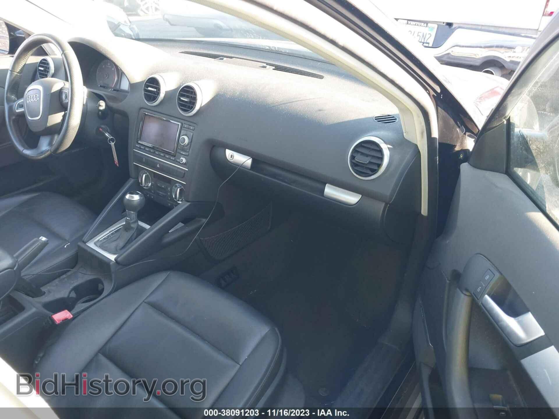 2011 AUDI A3 - VIN: WAUKJAFM4BA041537 - Фото 5