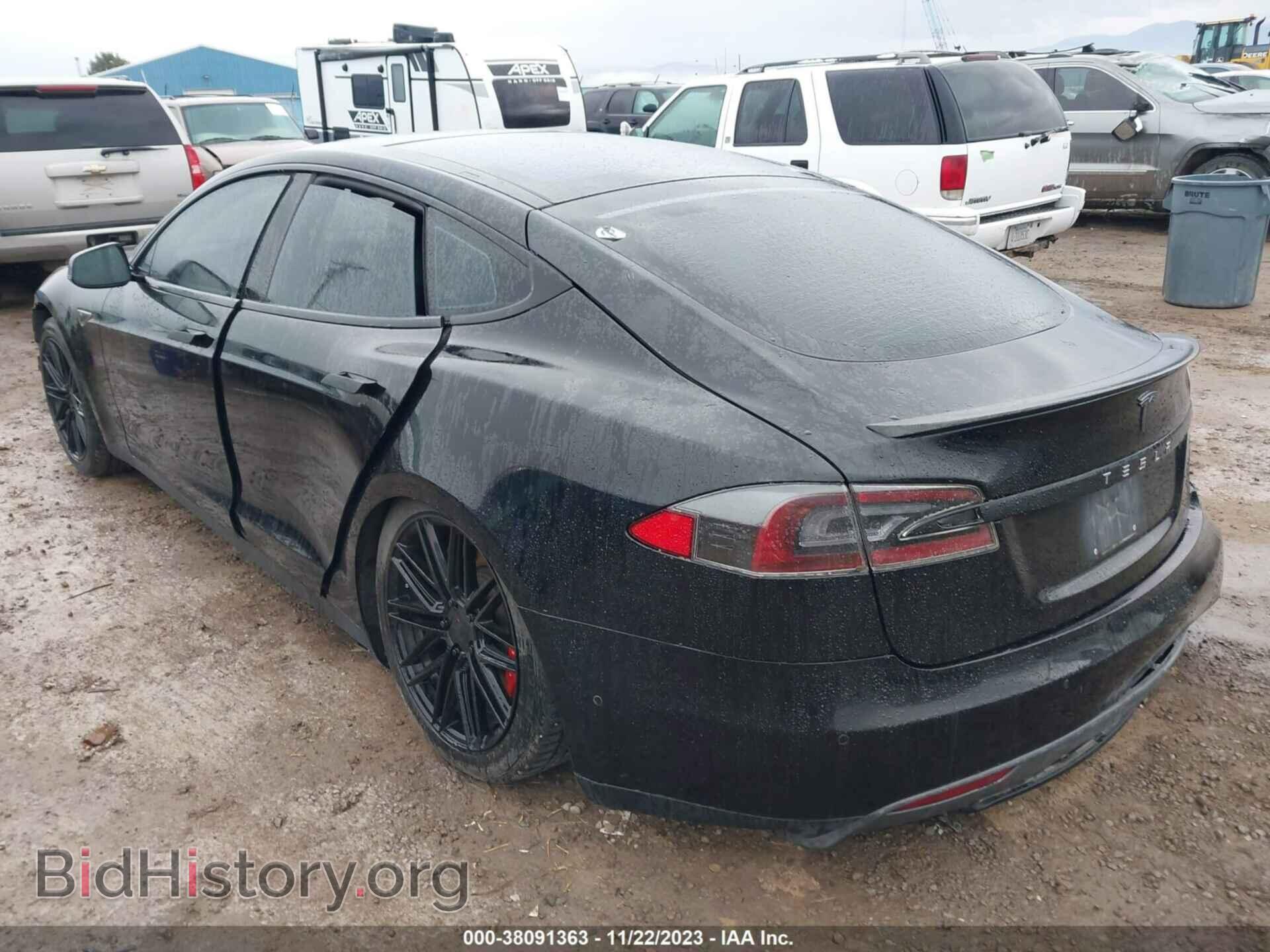 2015 TESLA MODEL S - VIN: 5YJSA1E42FF111537 - Photo 3