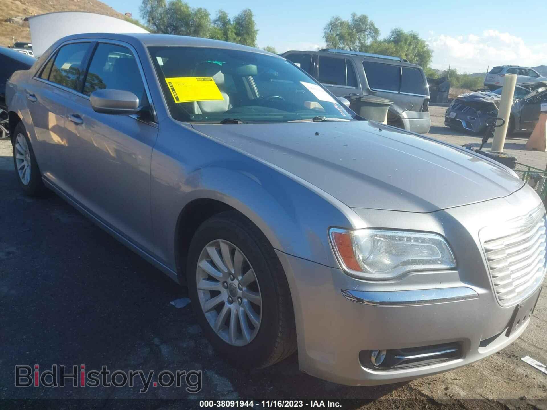 Фотография 2C3CCAAG6EH193865 - CHRYSLER 300 2014