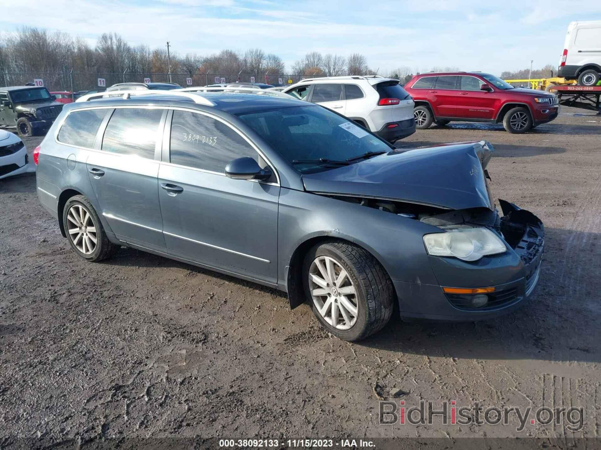 Photo WVWXM7AN6AE120136 - VOLKSWAGEN PASSAT 2010