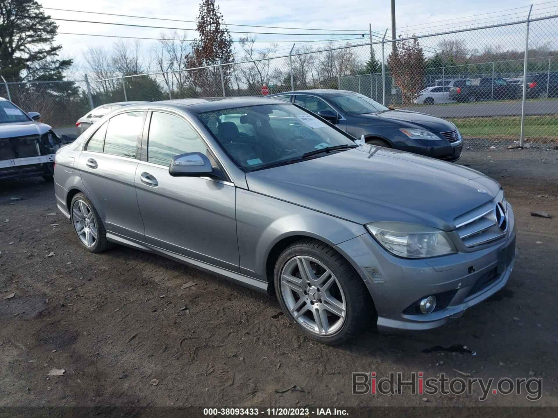 Photo WDDGF56X98F060615 - MERCEDES-BENZ C 350 2008