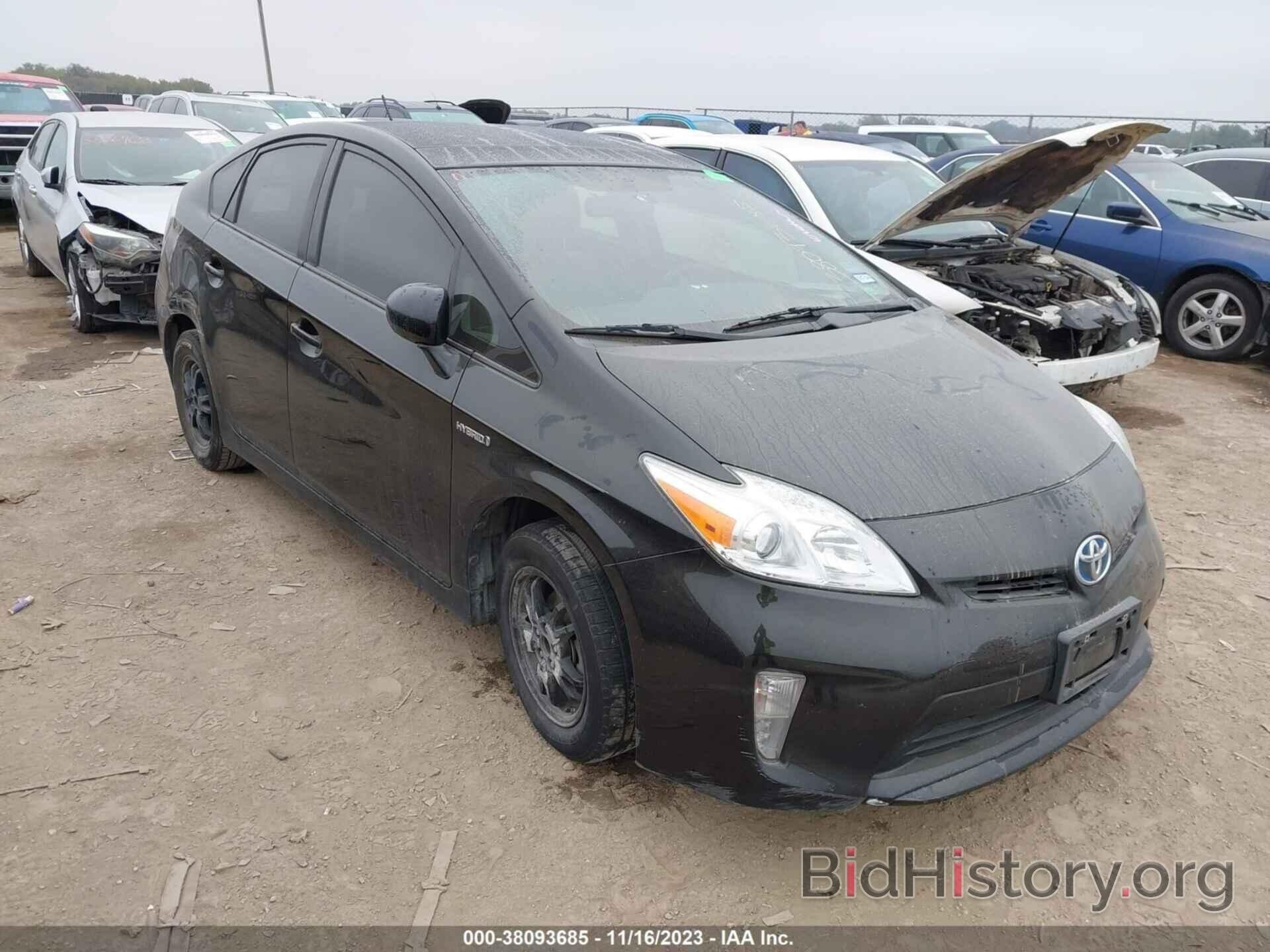 Фотография JTDKN3DU4D5646093 - TOYOTA PRIUS 2013