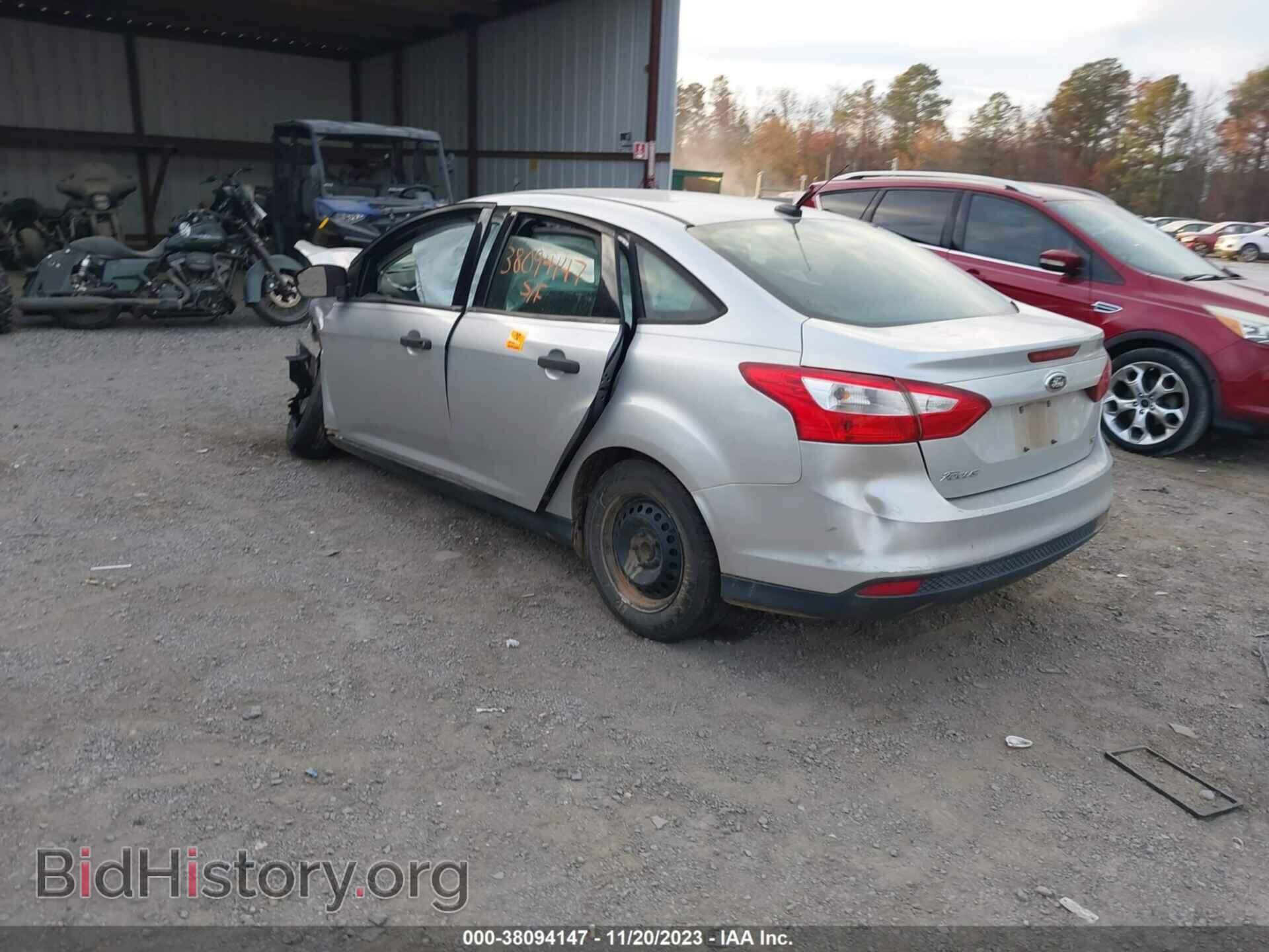 2014 FORD FOCUS - VIN: 1FADP3E21EL262839 - Фото 3