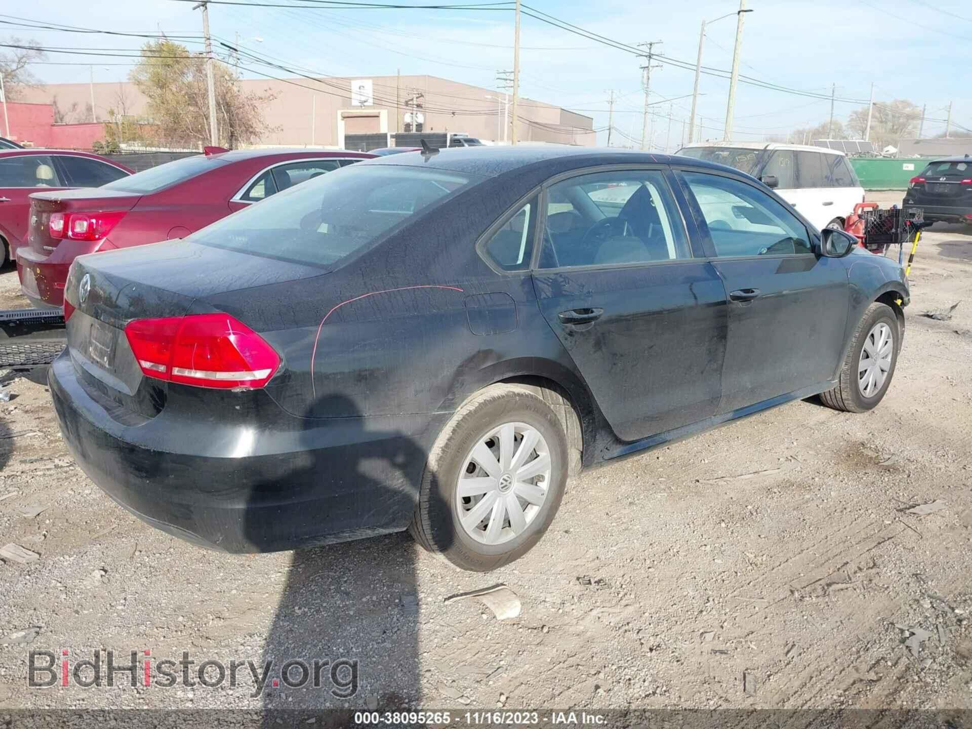 2012 VOLKSWAGEN PASSAT - VIN: 1VWAH7A35CC021697 - Фото 4