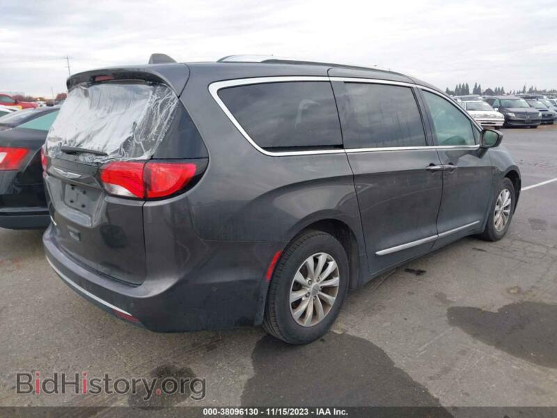 2019 Chrysler PACIFICA (VIN 2C4RC1BG9KR657564) — photo 4 of 16