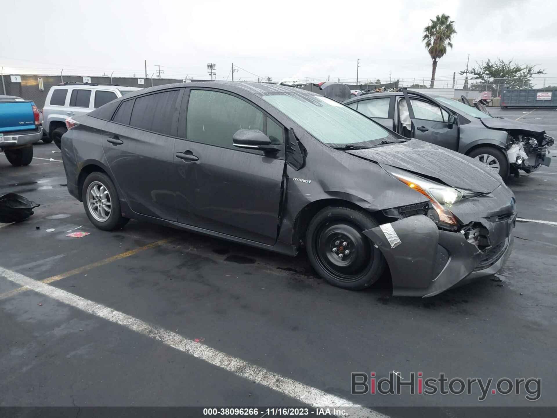 Фотография JTDKBRFU8J3590773 - TOYOTA PRIUS 2018