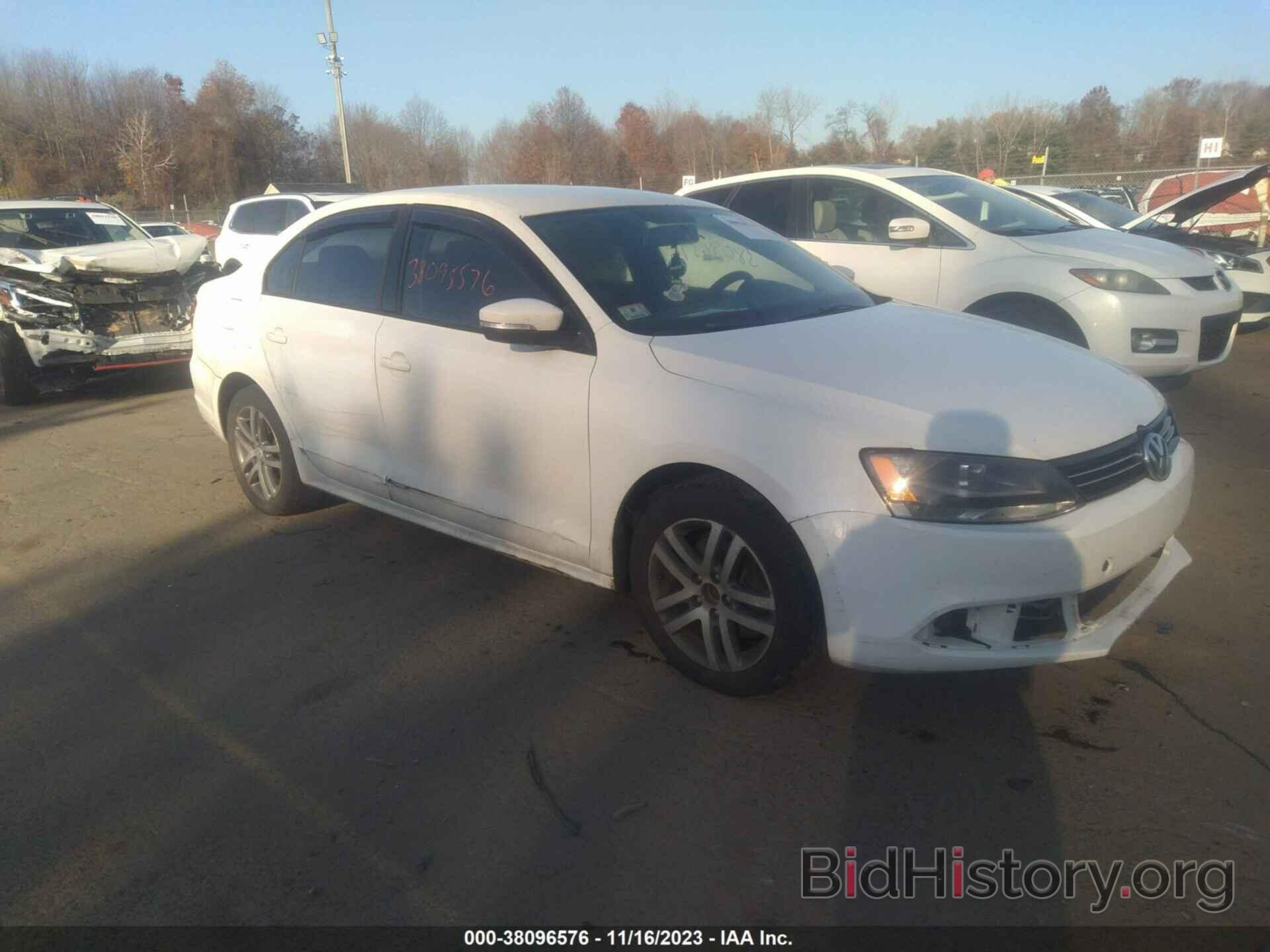 Photo 3VWDP7AJ1CM331245 - VOLKSWAGEN JETTA SEDAN 2012