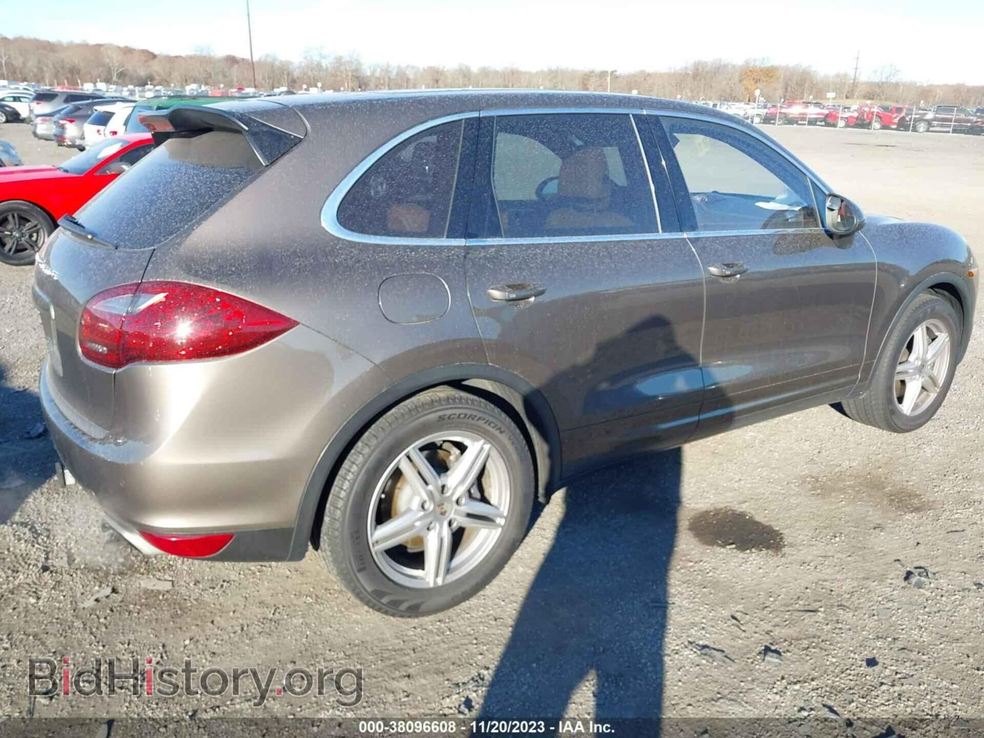 2012 PORSCHE CAYENNE - VIN: WP1AA2A22CLA05330 - Фото 4