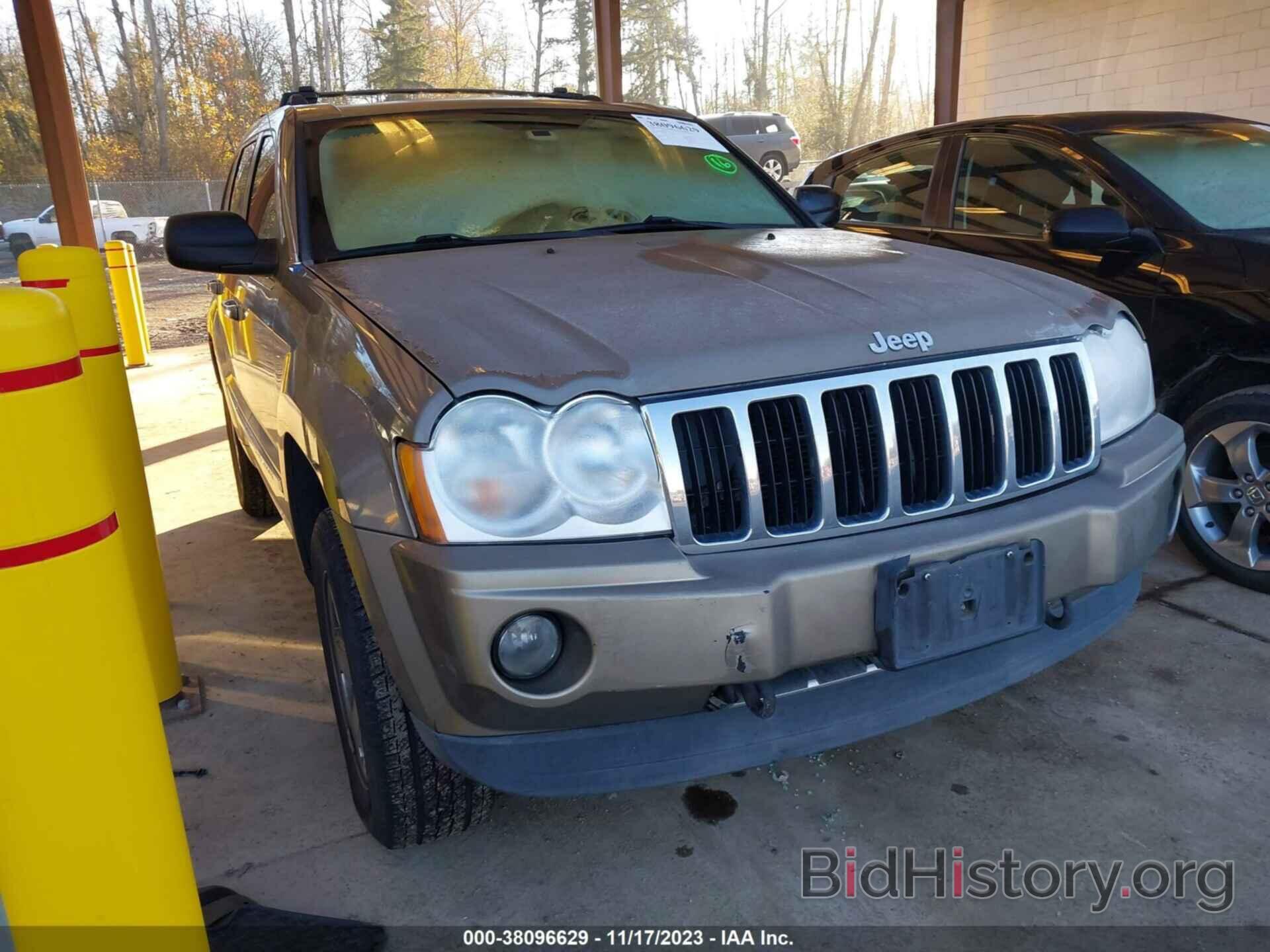 Photo 1J8HR58296C181529 - JEEP GRAND CHEROKEE 2006