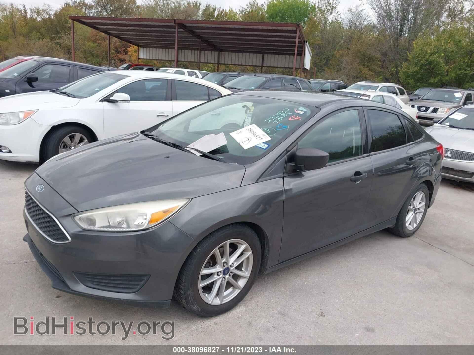 2016 FORD FOCUS - VIN: 1FADP3E27GL233932 - Фото 2