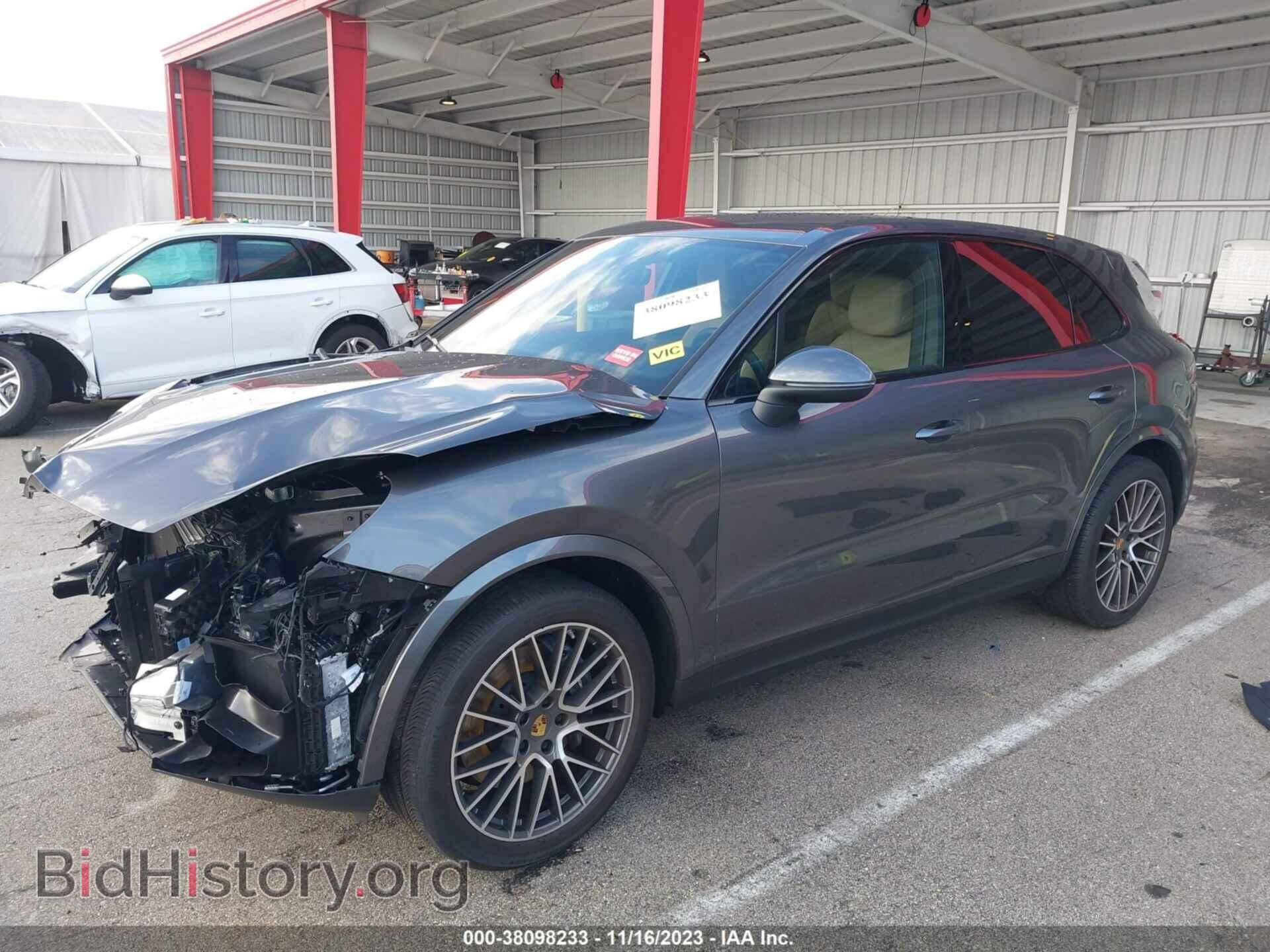 2021 PORSCHE CAYENNE - VIN: WP1AA2AY8MDA08717 - Фото 2