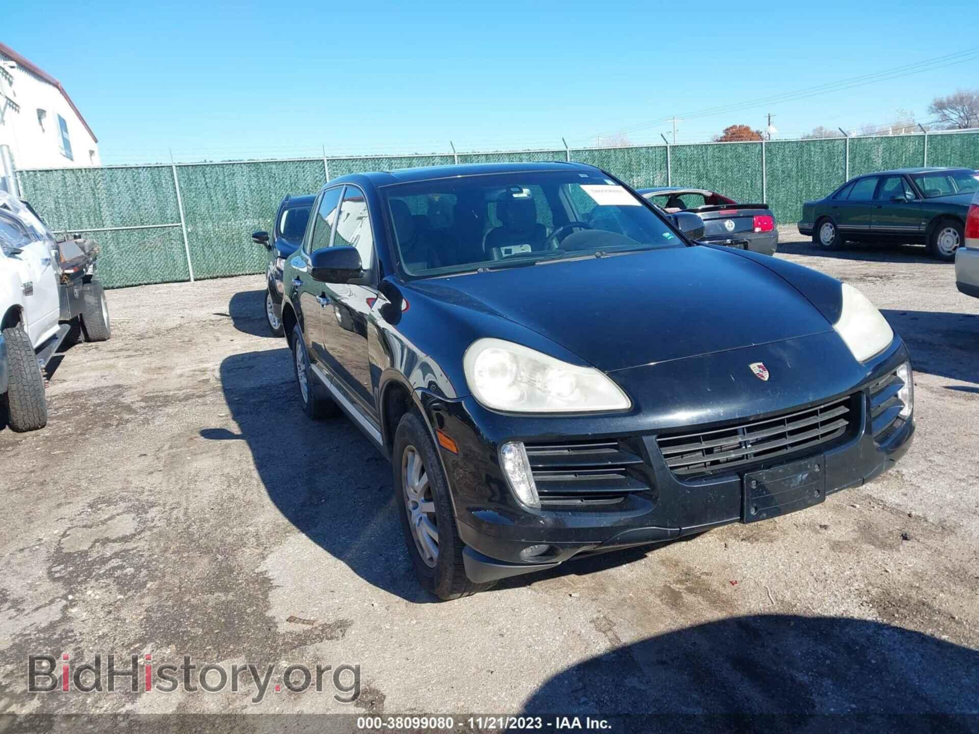 Photo WP1AA2AP8ALA09570 - PORSCHE CAYENNE 2010