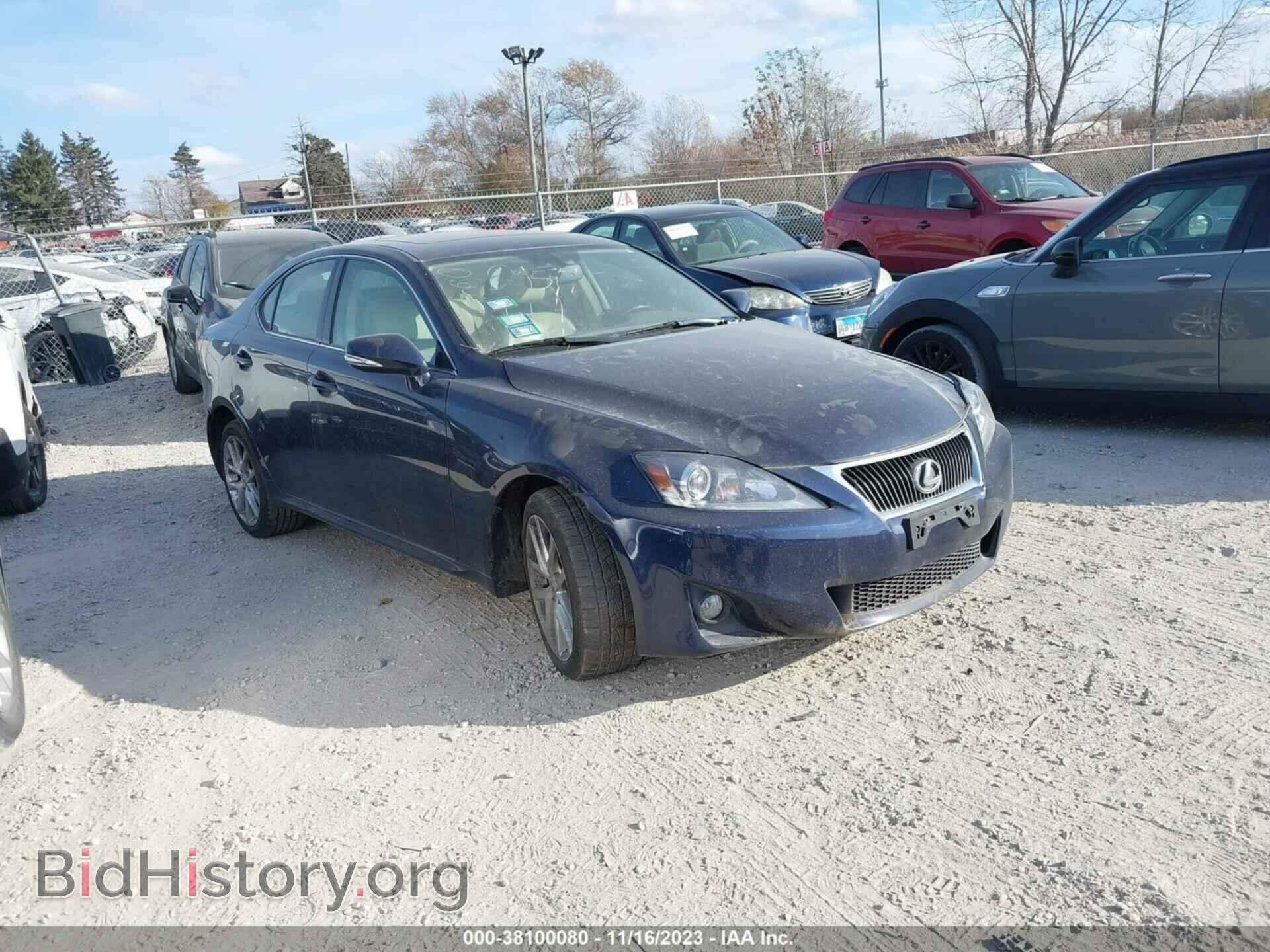 Photo JTHCF5C27B5052543 - LEXUS IS 250 2011