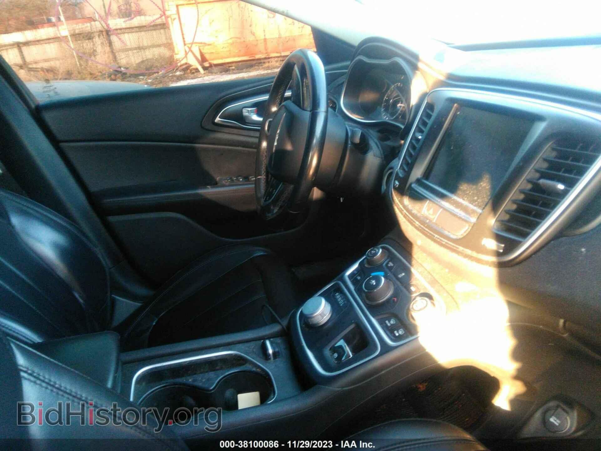 2016 CHRYSLER 200 - VIN: 1C3CCCAB3GN192702 - Фото 5