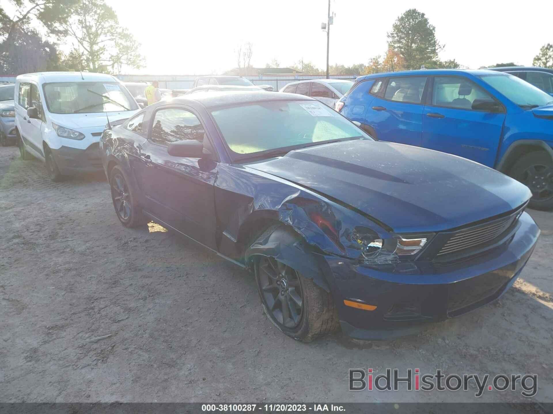 Photo 1ZVBP8AM4C5264525 - FORD MUSTANG 2012