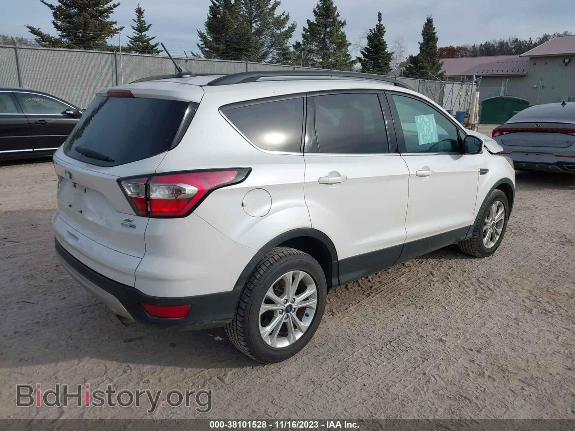 2018 FORD ESCAPE - VIN: 1FMCU9GD5JUA05621 - Фото 4