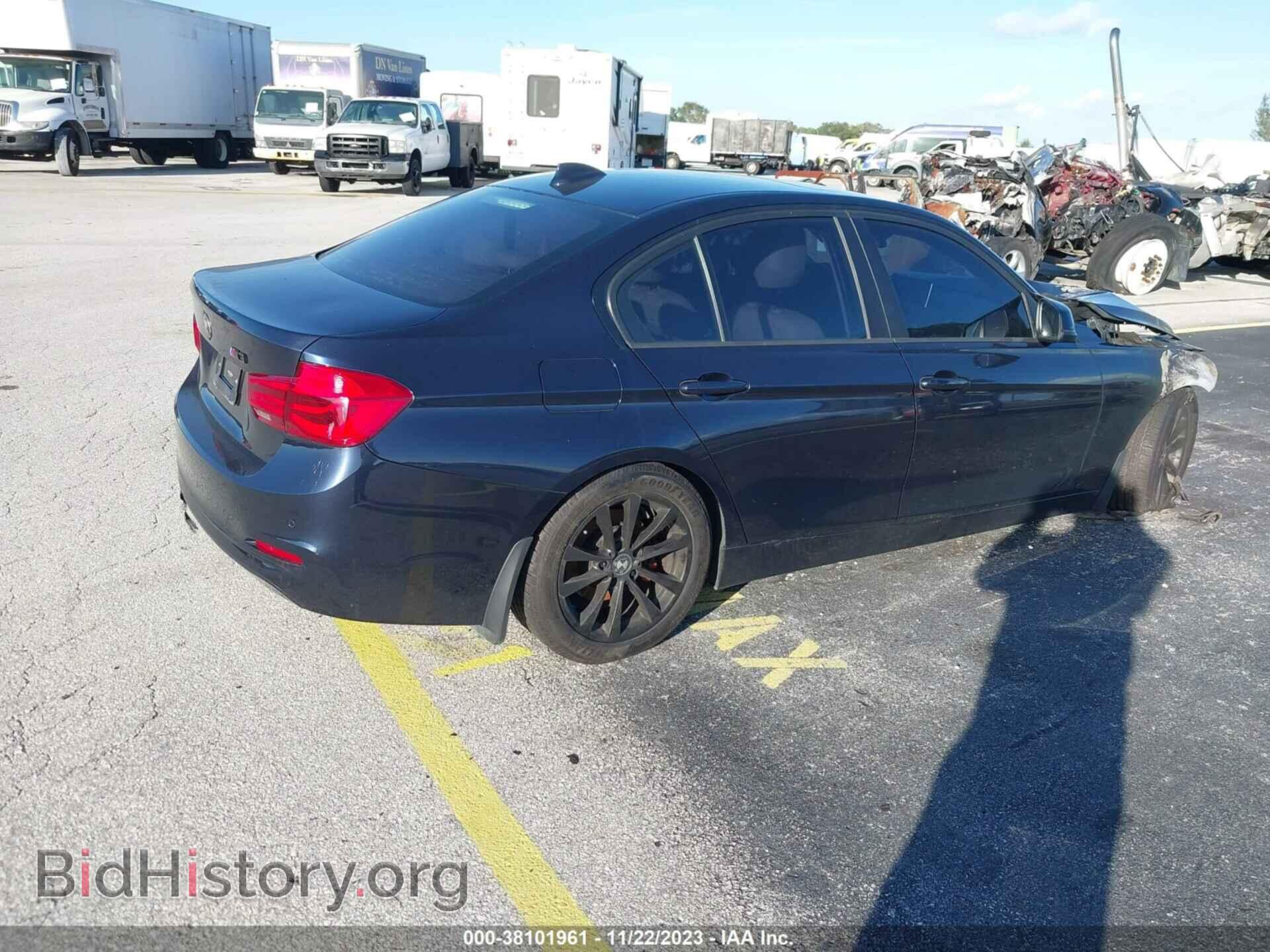 2016 BMW 320I - VIN: WBA8A3C59GK689556 - Фото 4