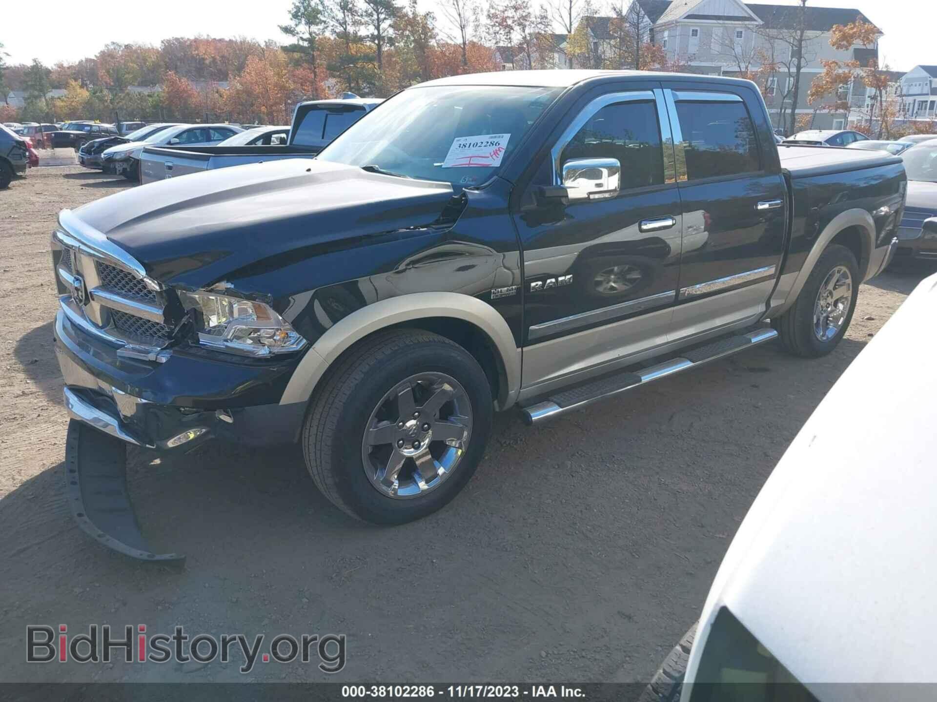 2010 DODGE RAM 1500 - VIN: 1D7RB1CT3AS237719 - Фото 2