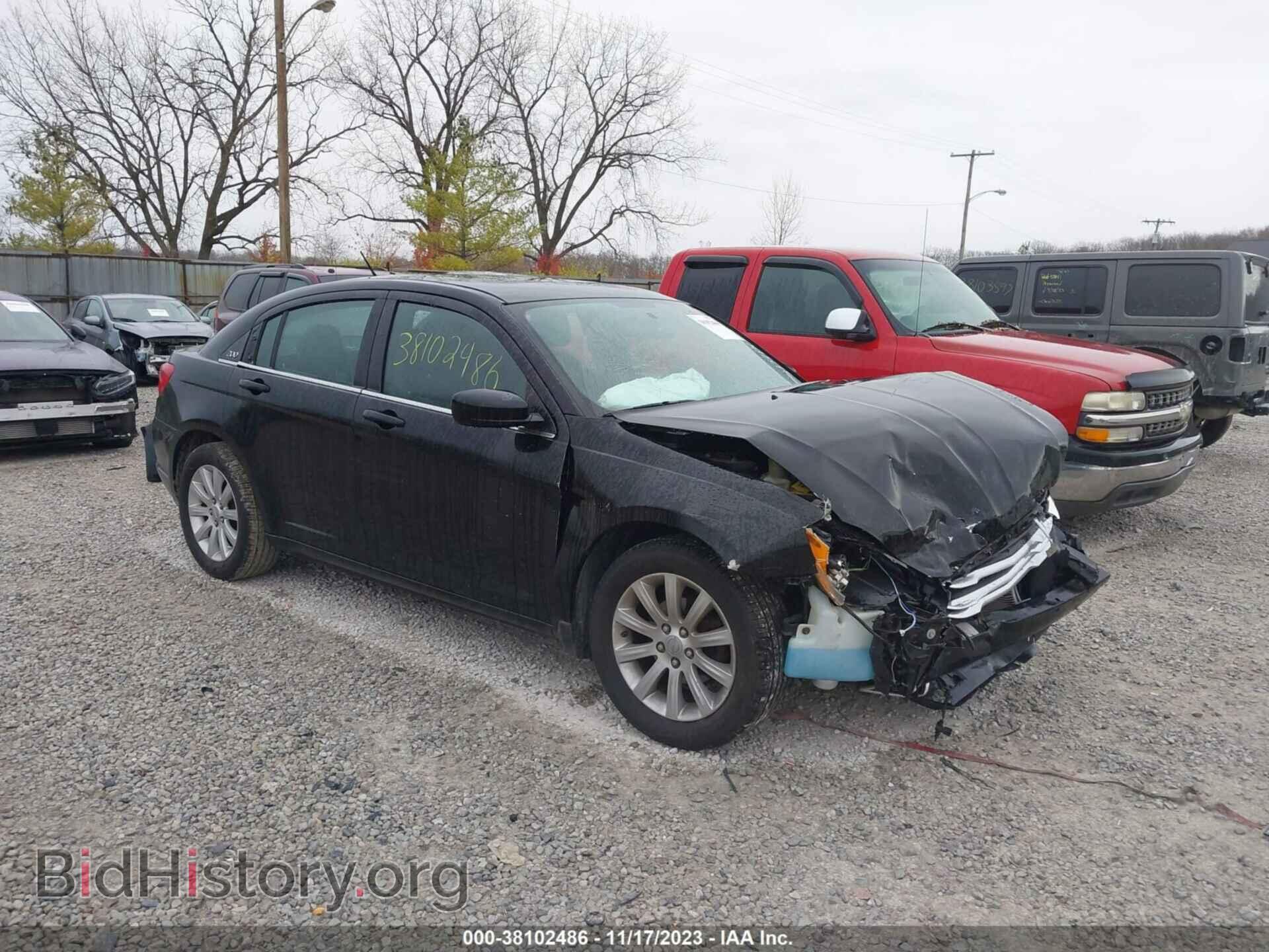 Фотография 1C3CCBBB4EN119005 - CHRYSLER 200 2014