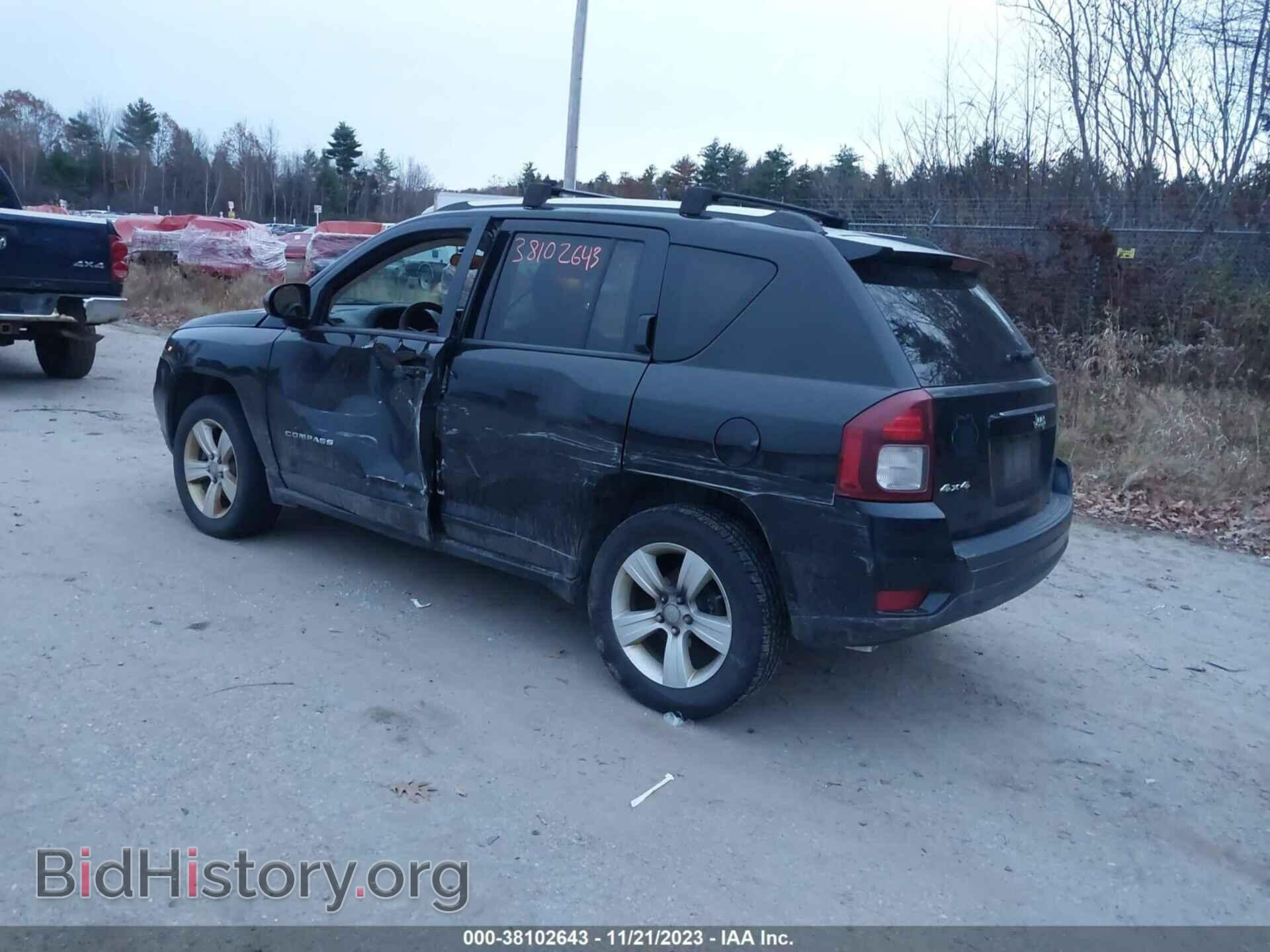 2014 JEEP COMPASS - VIN: 1C4NJDBBXED728045 - Фото 3