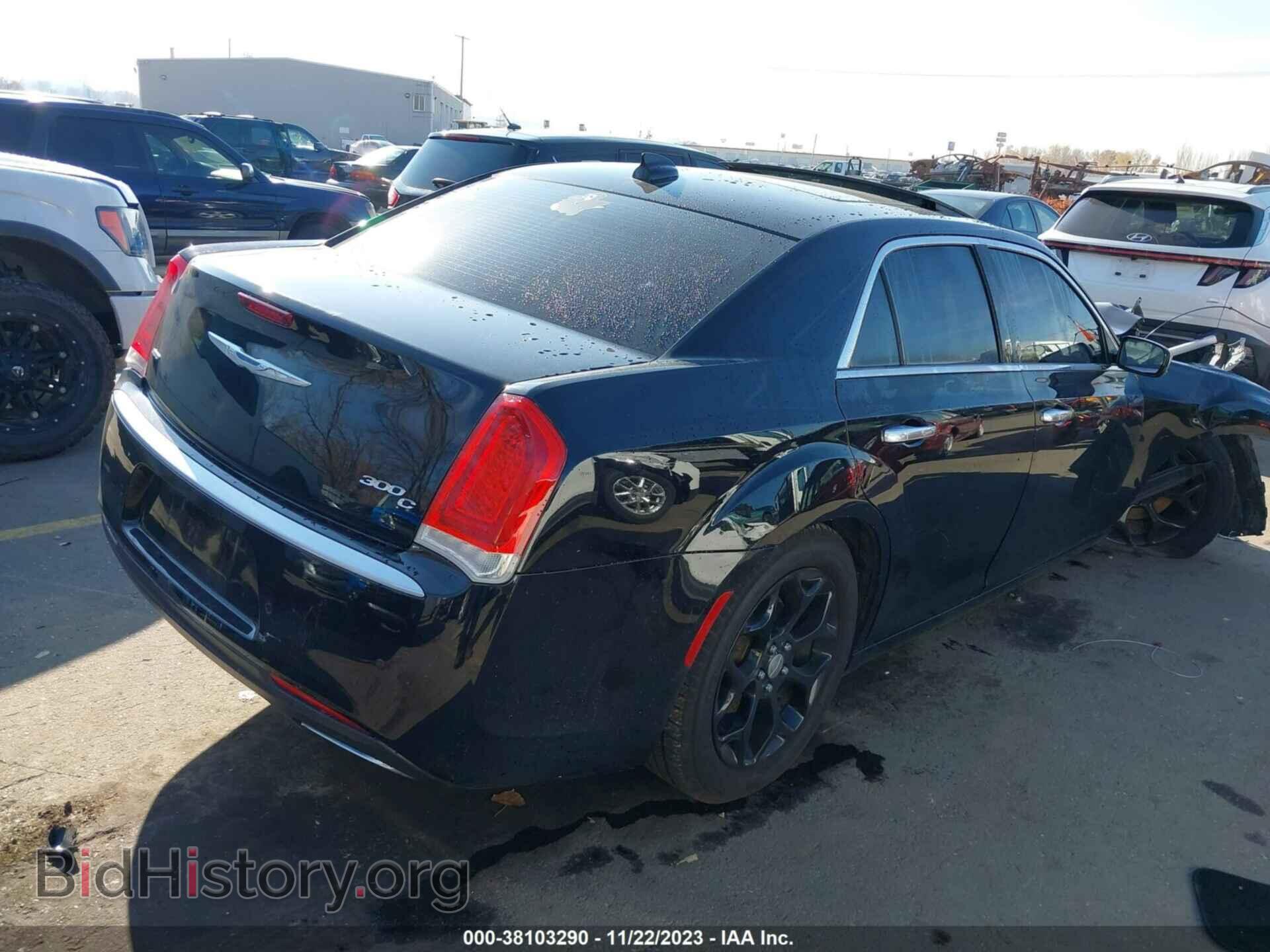 2016 CHRYSLER 300 - VIN: 2C3CCASG6GH331034 - Фото 4