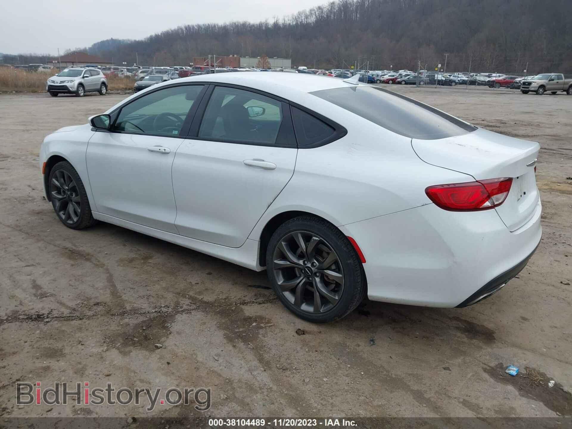 2016 CHRYSLER 200 - VIN: 1C3CCCBB3GN114144 - Фото 3