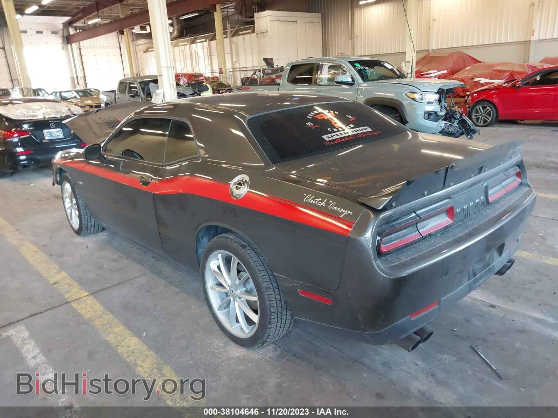 2018 DODGE CHALLENGER - VIN: 2C3CDZBTXJH241434 - Фото 3