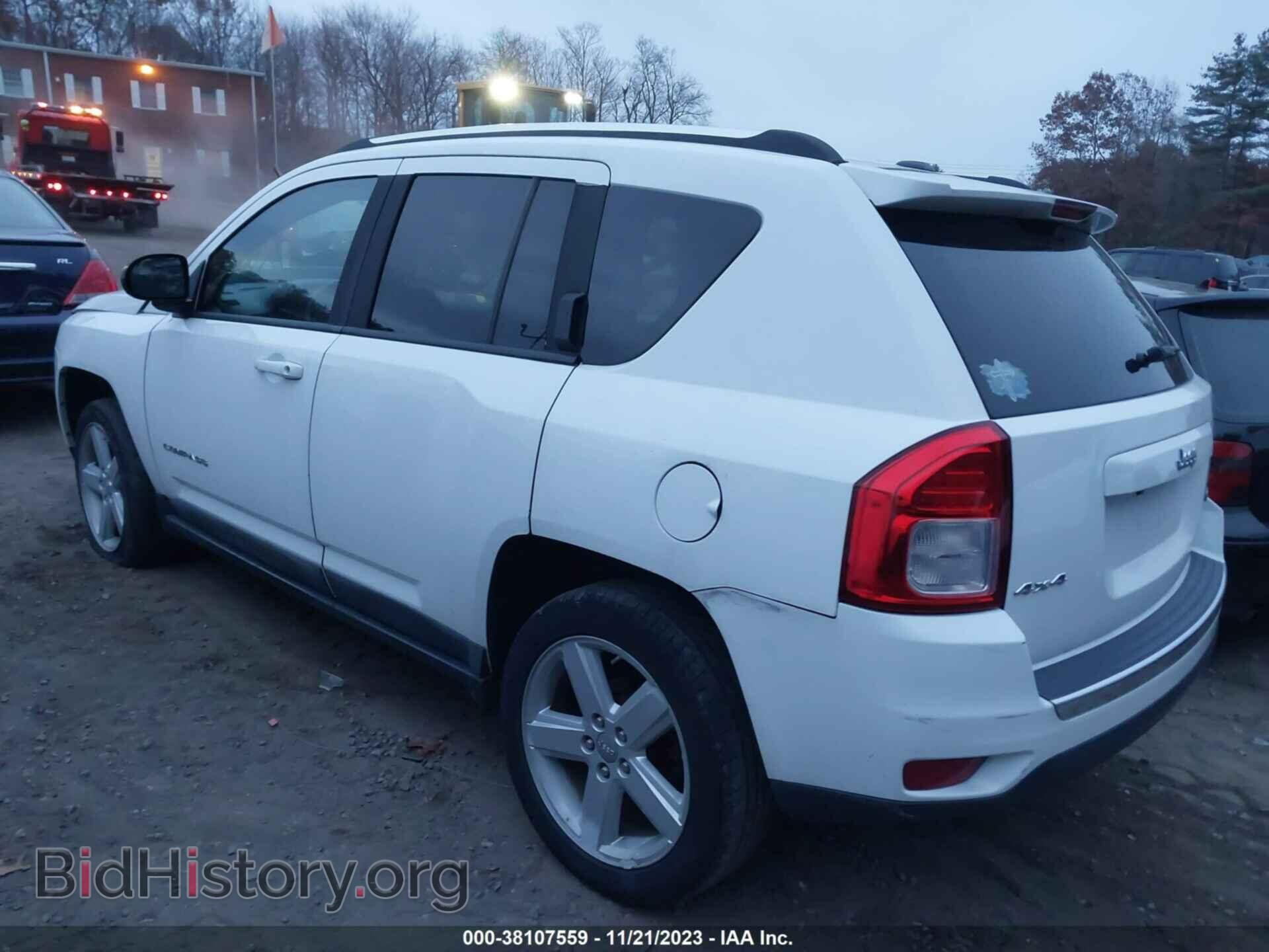 2011 JEEP COMPASS - VIN: 1J4NF5FB6BD257583 - Фото 3