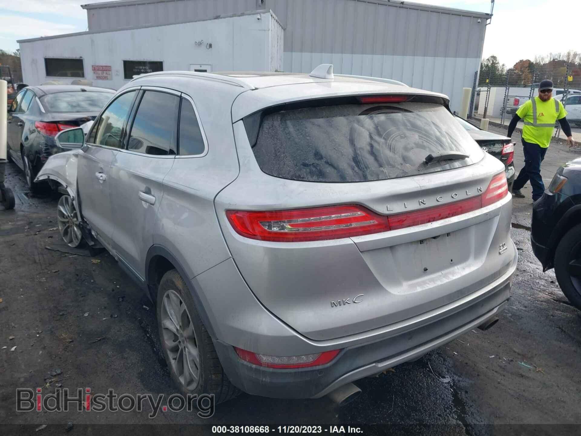 2016 LINCOLN MKC - VIN: 5LMCJ2C99GUJ08290 - Photo 3