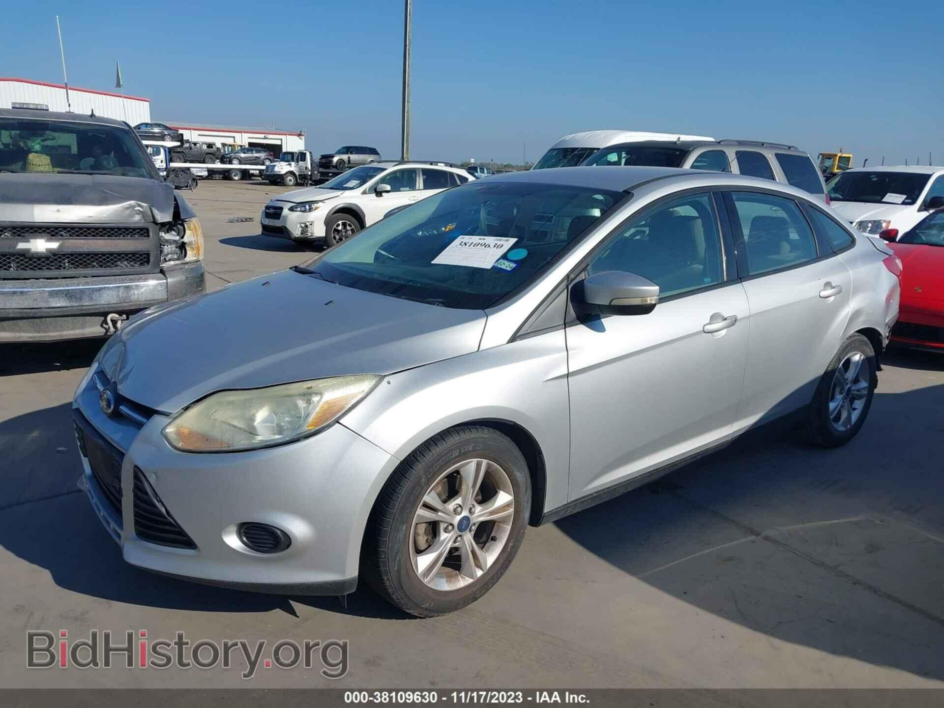 2014 FORD FOCUS - VIN: 1FADP3F27EL406263 - Photo 2
