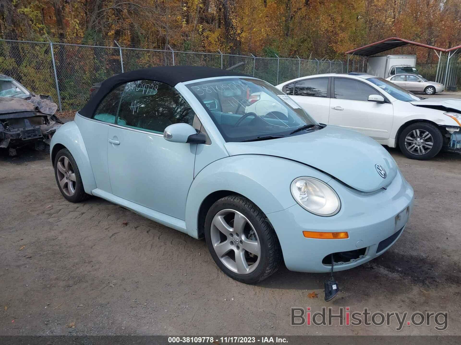 Photo 3VWSF31Y36M302625 - VOLKSWAGEN NEW BEETLE 2006