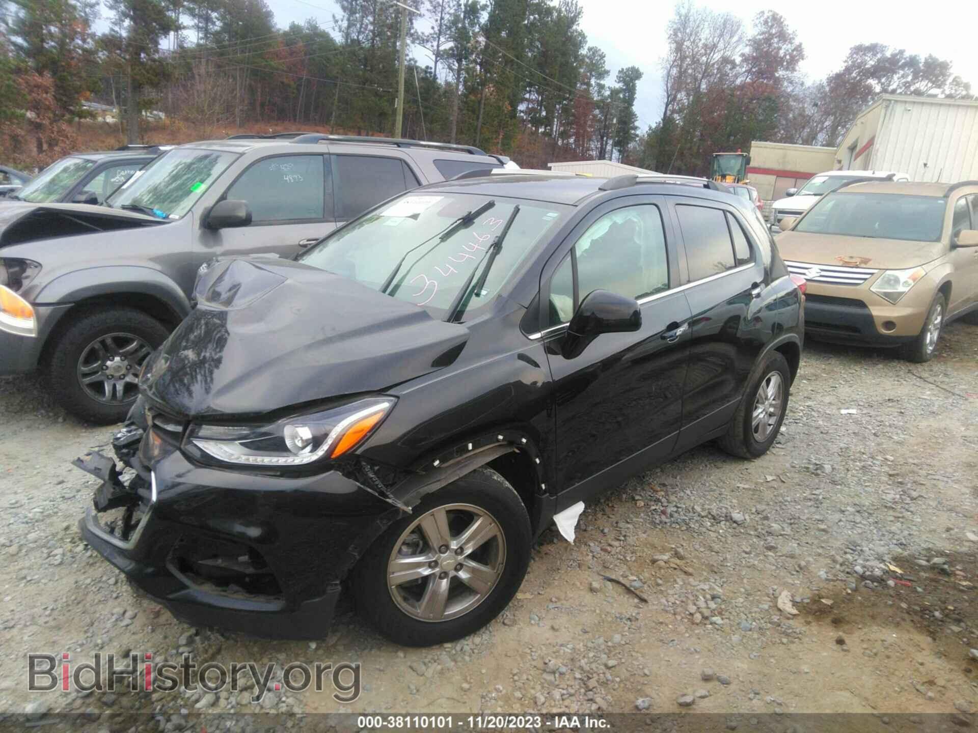 2019 CHEVROLET TRAX - VIN: 3GNCJLSB5KL344463 - Фото 2