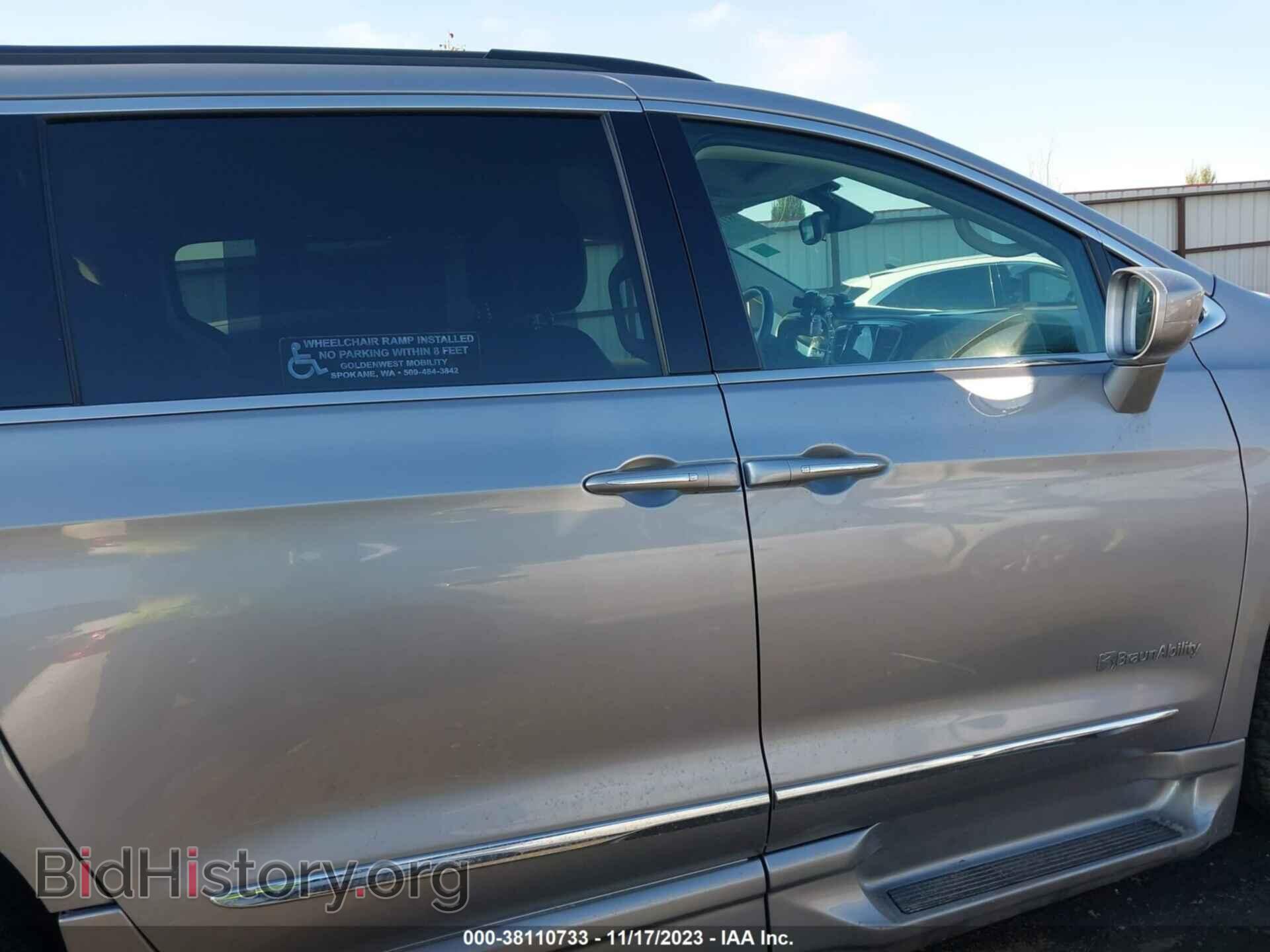 2017 CHRYSLER PACIFICA - VIN: 2C4RC1BG8HR648380 - Photo 13