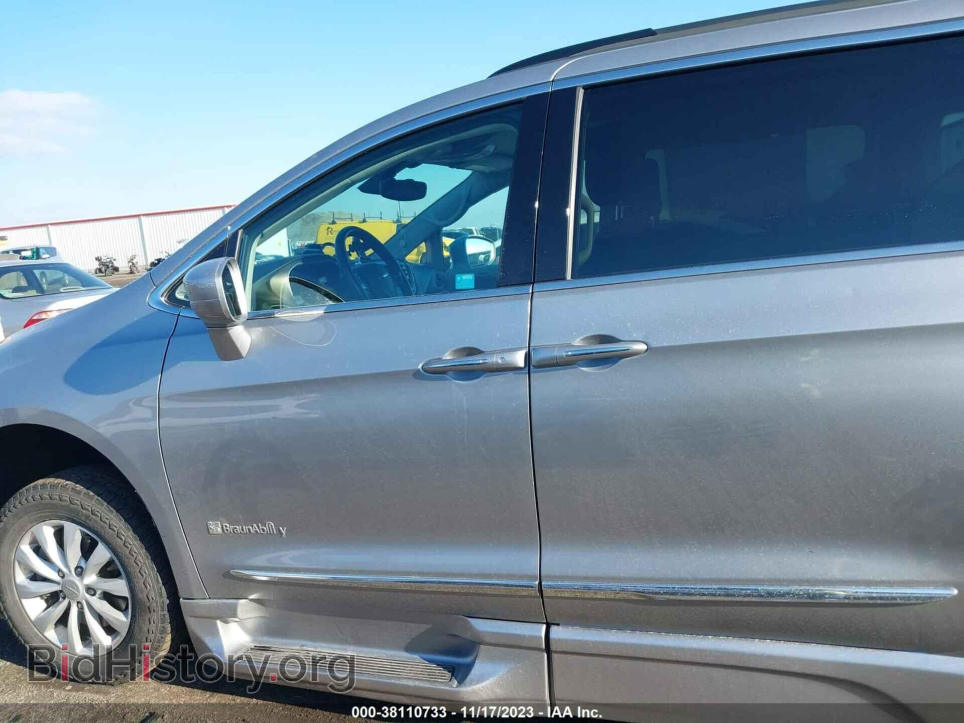 2017 CHRYSLER PACIFICA - VIN: 2C4RC1BG8HR648380 - Photo 14
