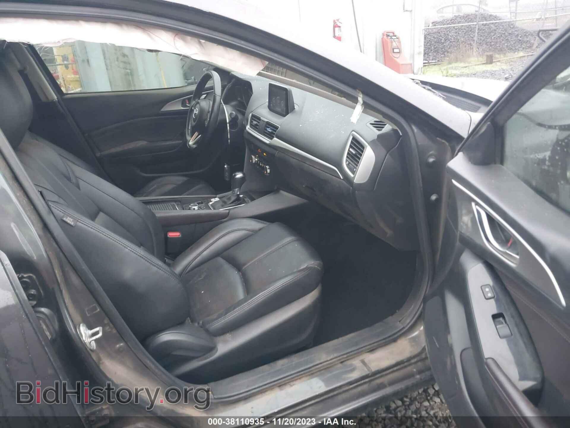 2018 MAZDA MAZDA3 - VIN: 3MZBN1L3XJM196983 - Фото 5