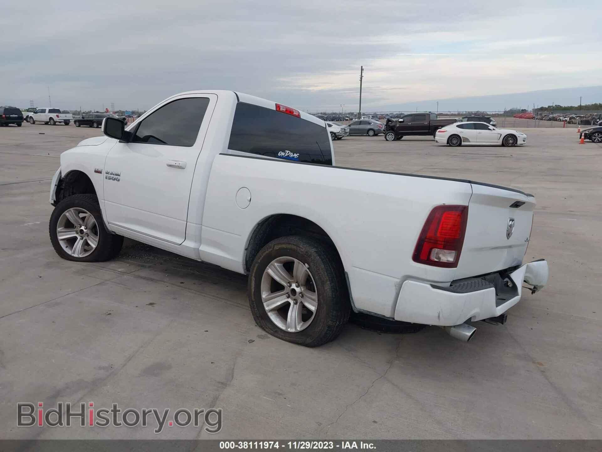 2016 RAM 1500 - VIN: 3C6JR7CT9GG356923 - Фото 3