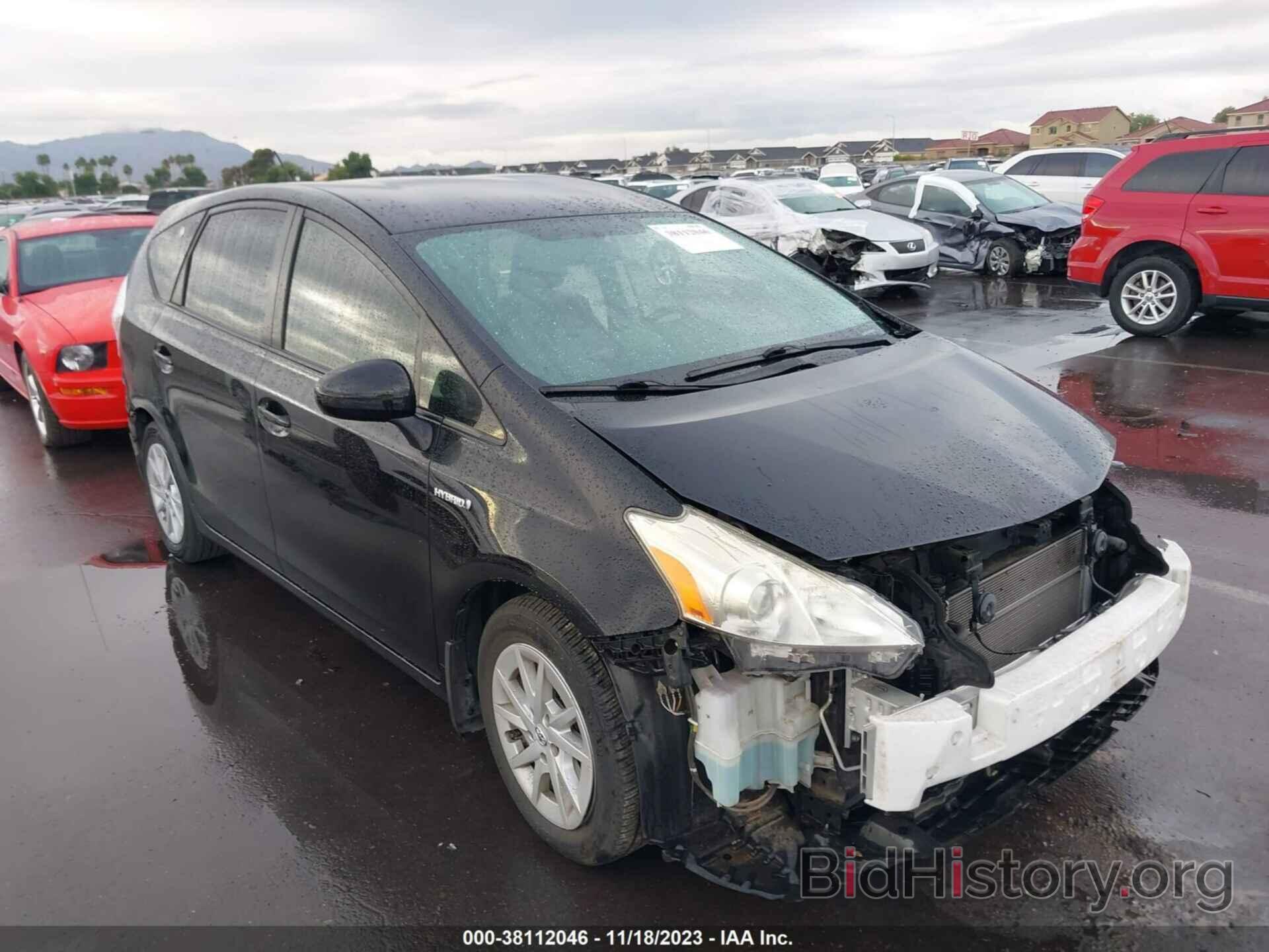 Фотография JTDZN3EU7C3138434 - TOYOTA PRIUS V 2012