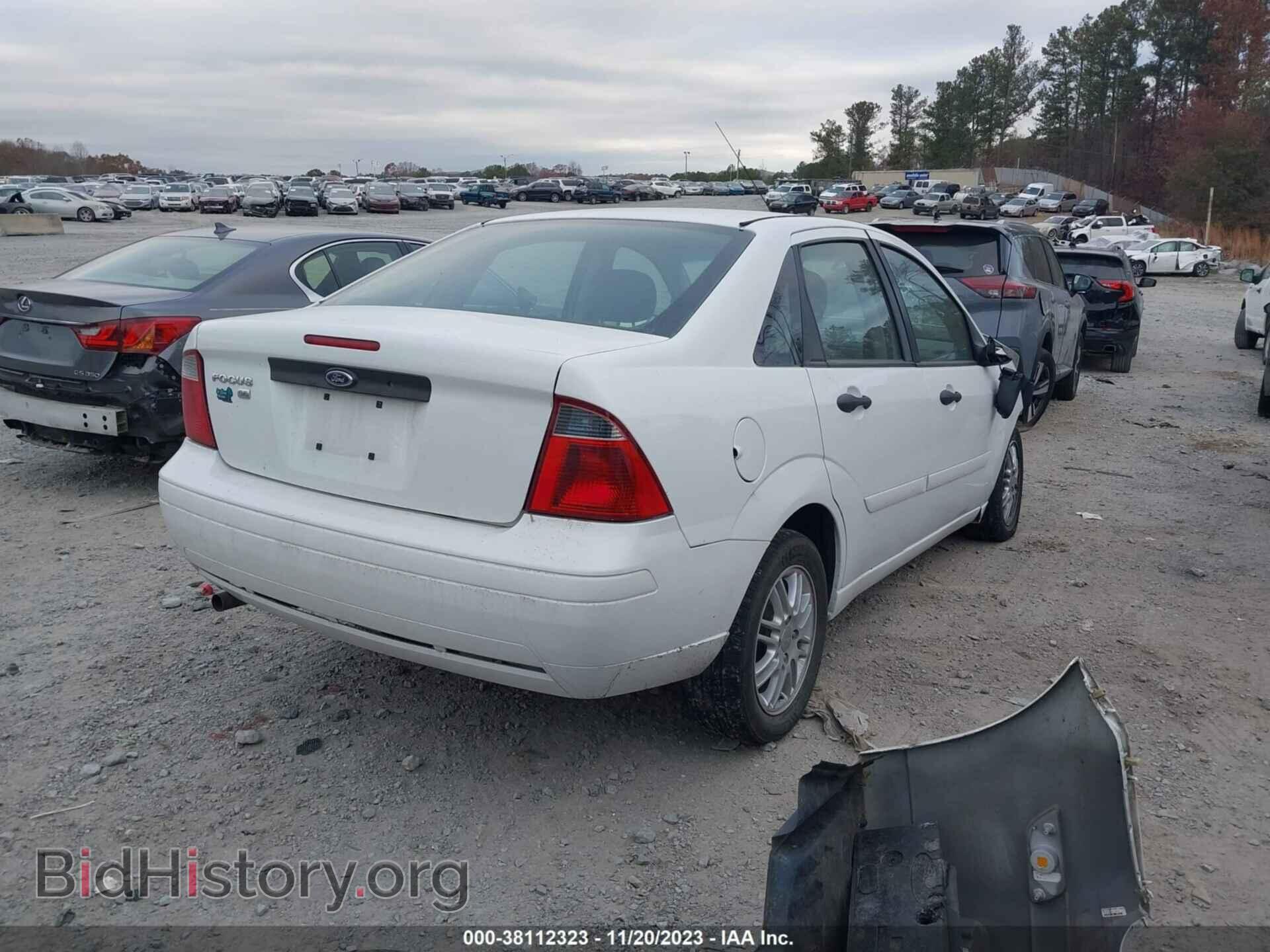 2007 FORD FOCUS - VIN: 1FAFP34N87W182864 - Фото 4