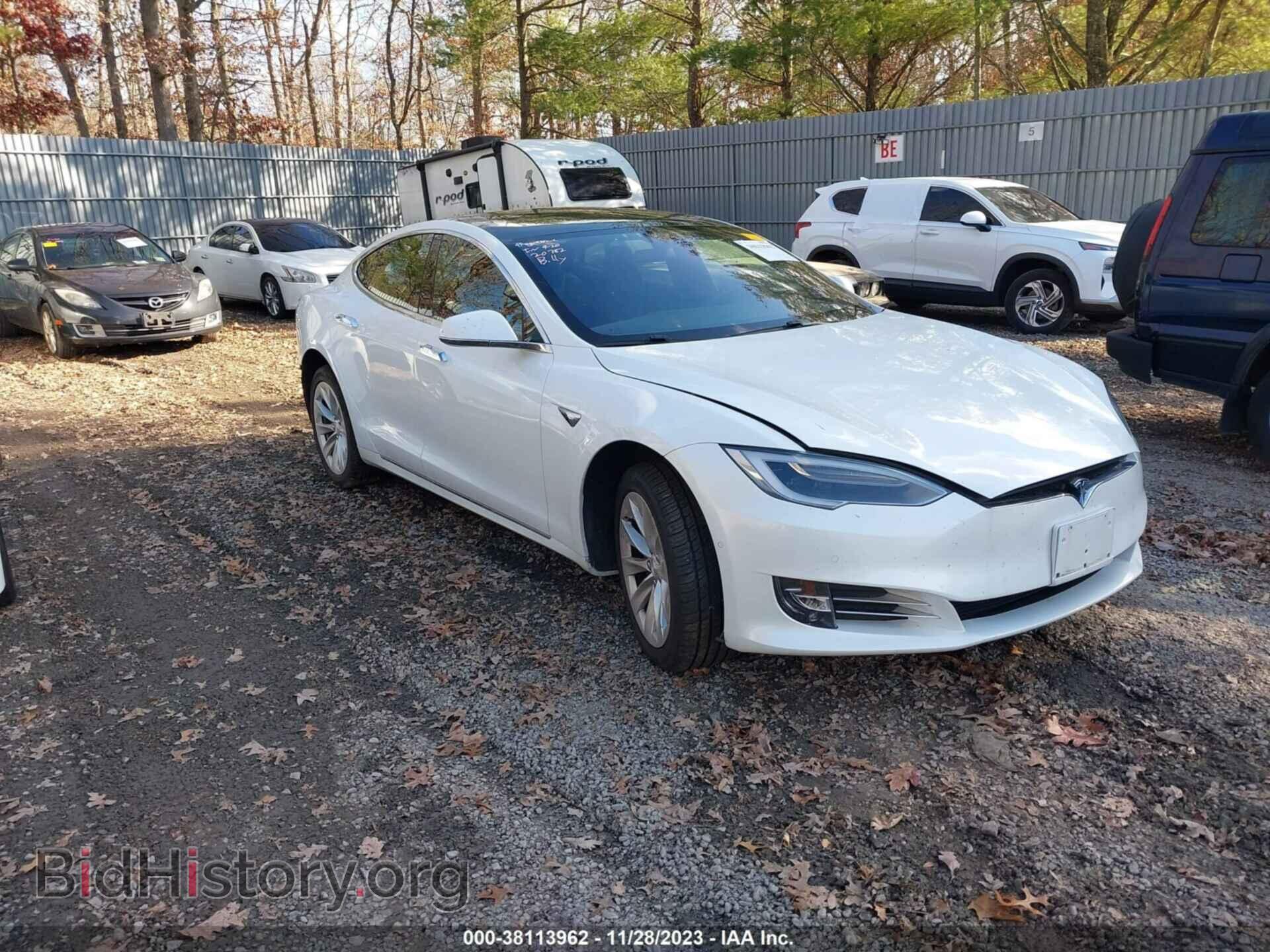 Фотография 5YJSA1E28JF271350 - TESLA MODEL S 2018
