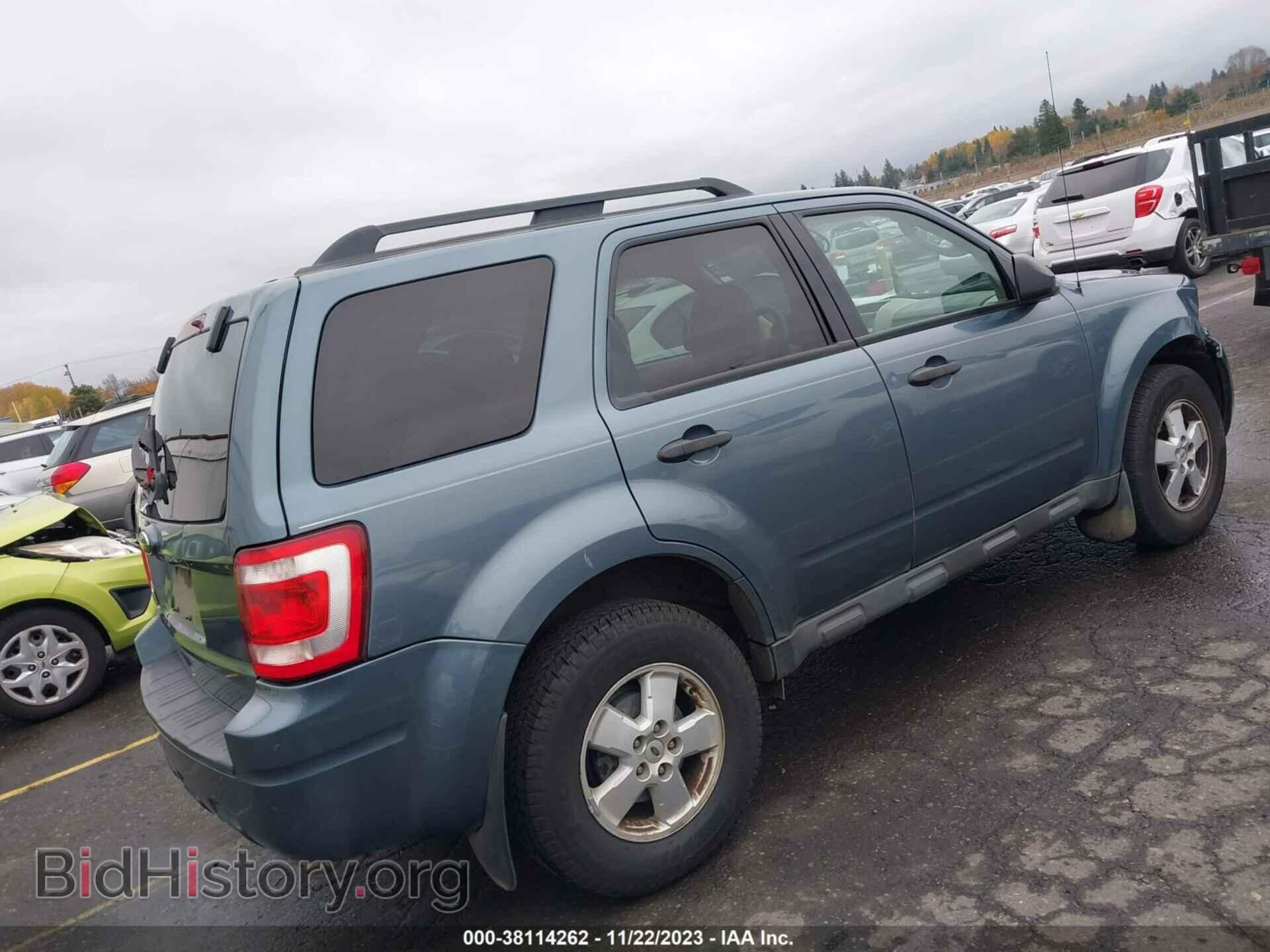2010 FORD ESCAPE - VIN: 1FMCU9D7XAKC44172 - Фото 4