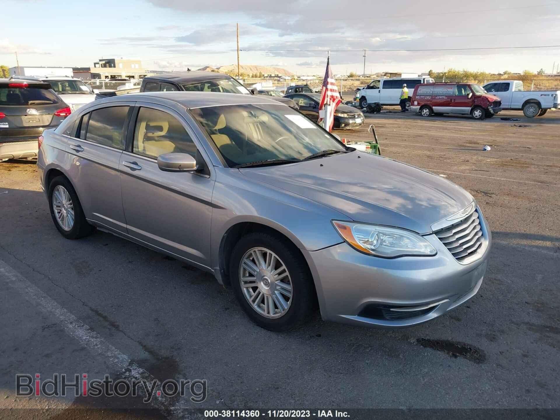 Photo 1C3CCBAB5DN689918 - CHRYSLER 200 2013
